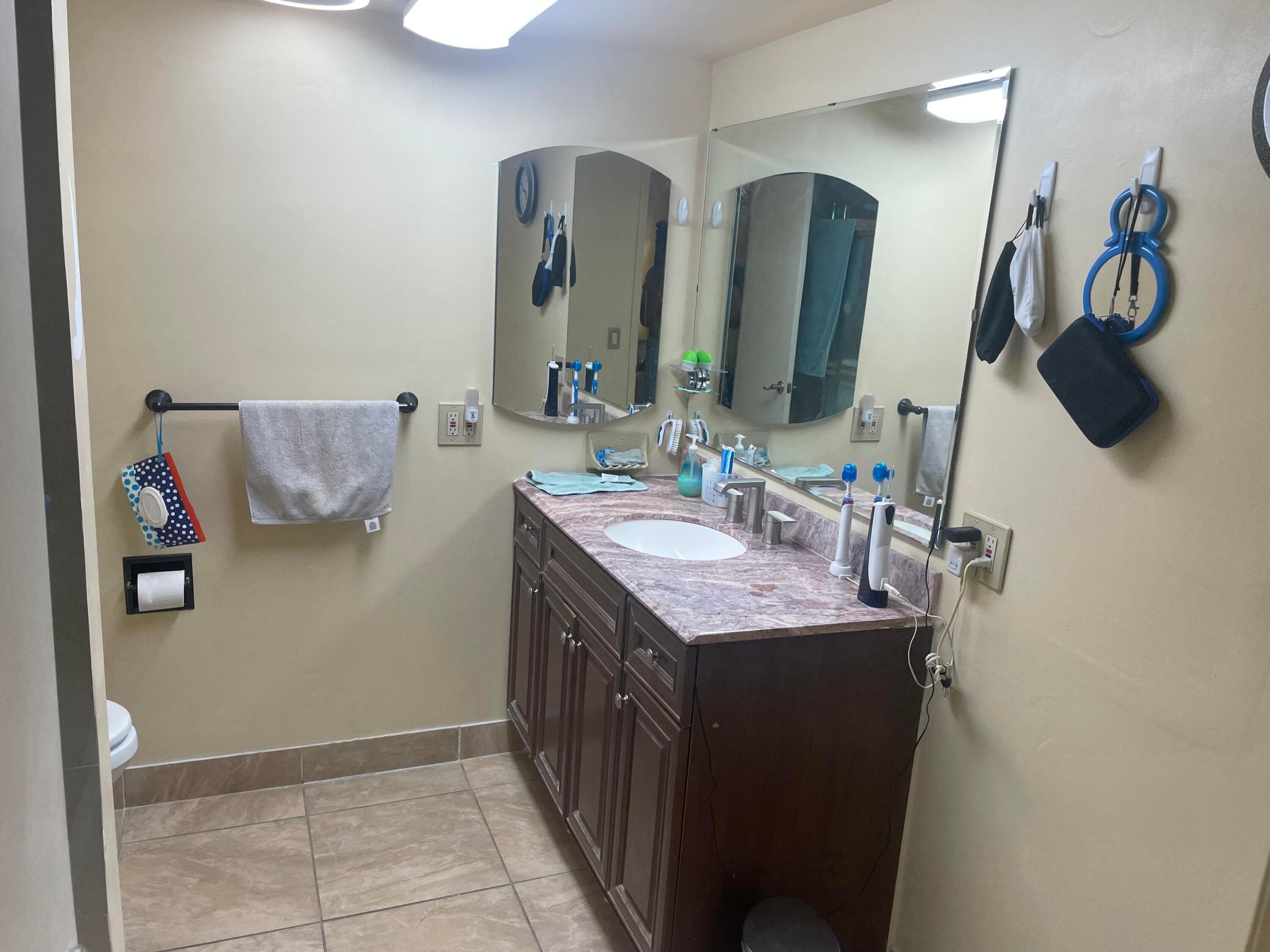 1101 NW 58th Terrace 404, Sunrise, FL 33313 — photo 2 of 6