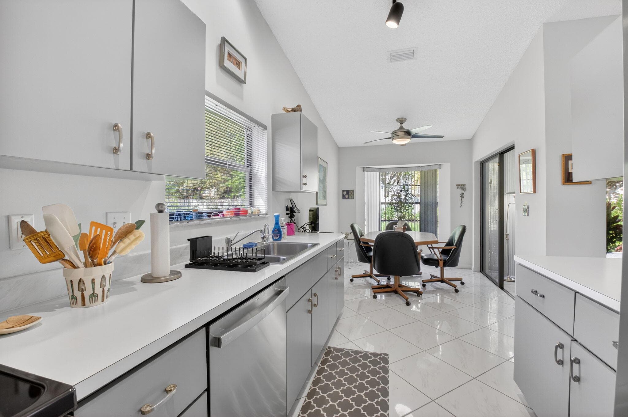 8491 Leeway Lane, Boynton Beach, FL 33436 — photo 13 of 34
