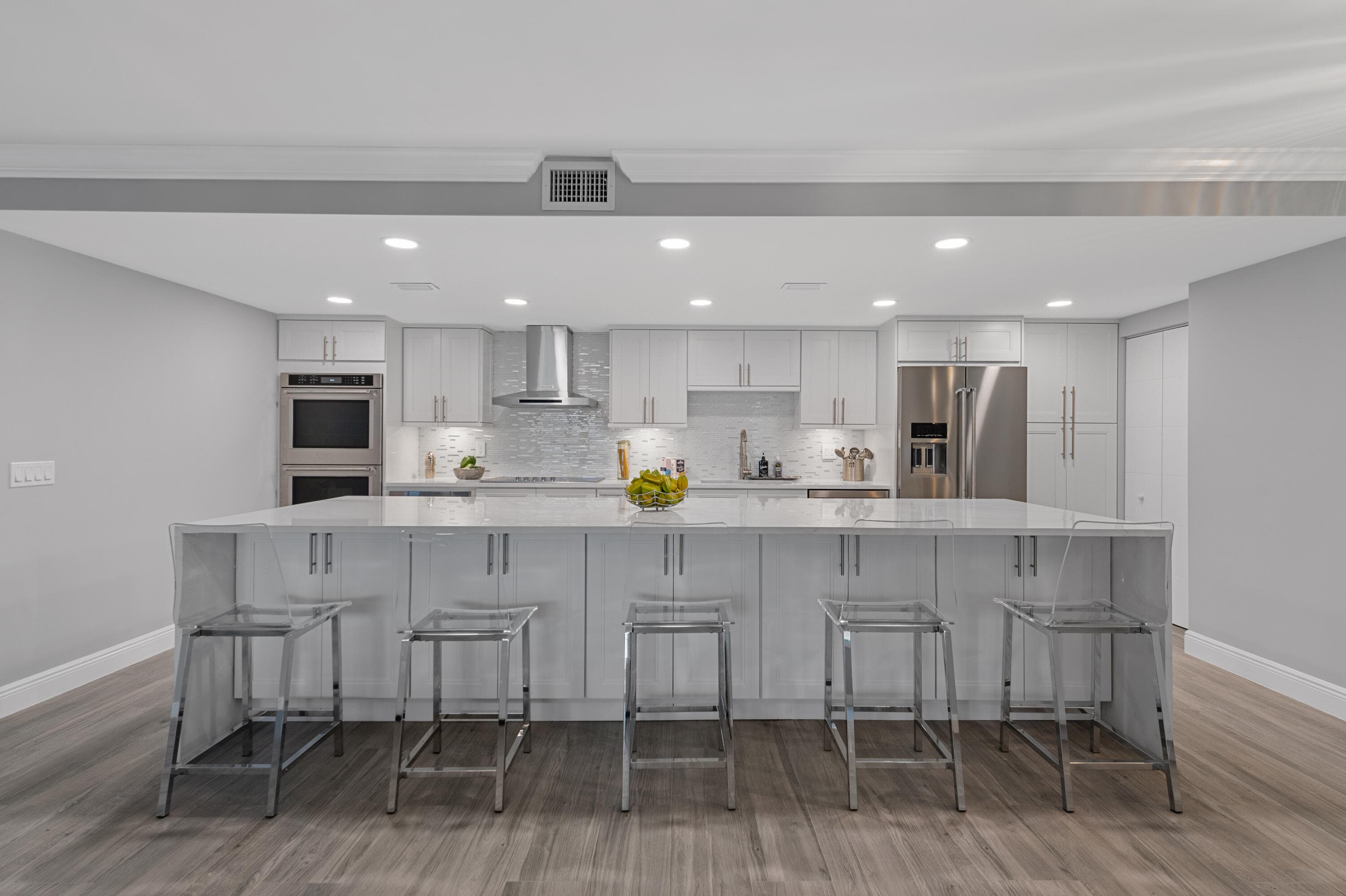 777 NE Bayshore Drive 705, Fort Lauderdale, FL 33304 — photo 3 of 39