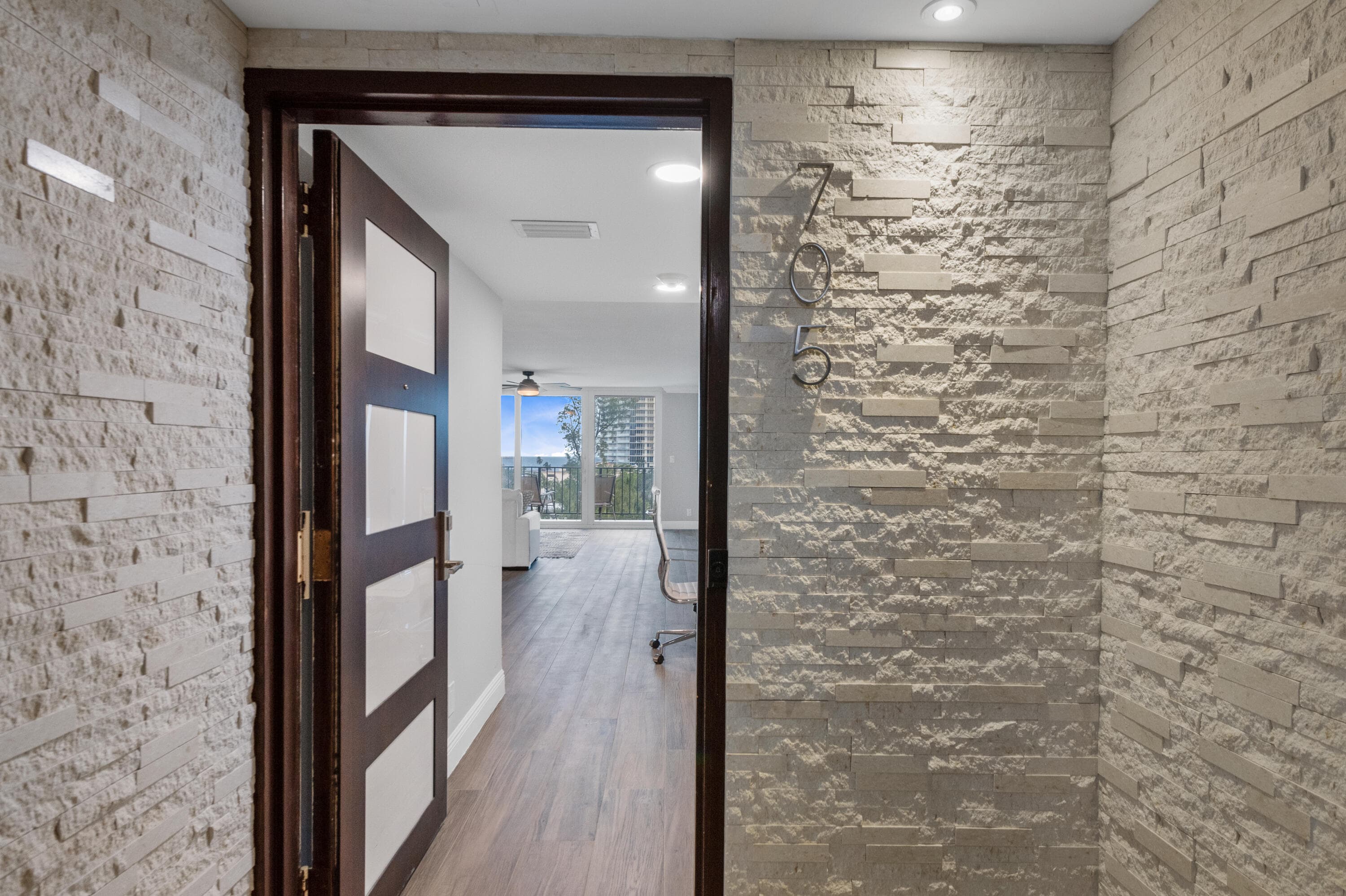 777 NE Bayshore Drive 705, Fort Lauderdale, FL 33304 — photo 13 of 39