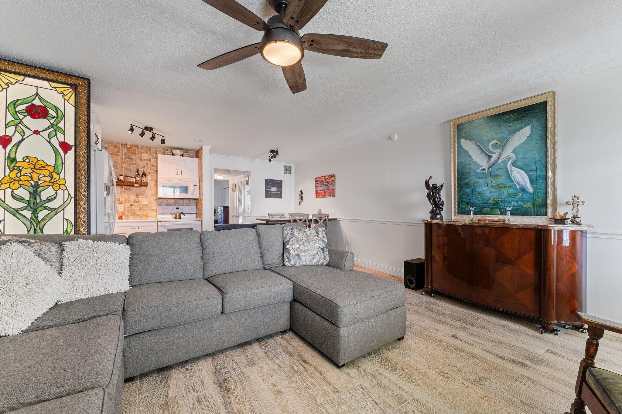 100 Shore Court 105, North Palm Beach, FL 33408 — photo 10 of 49