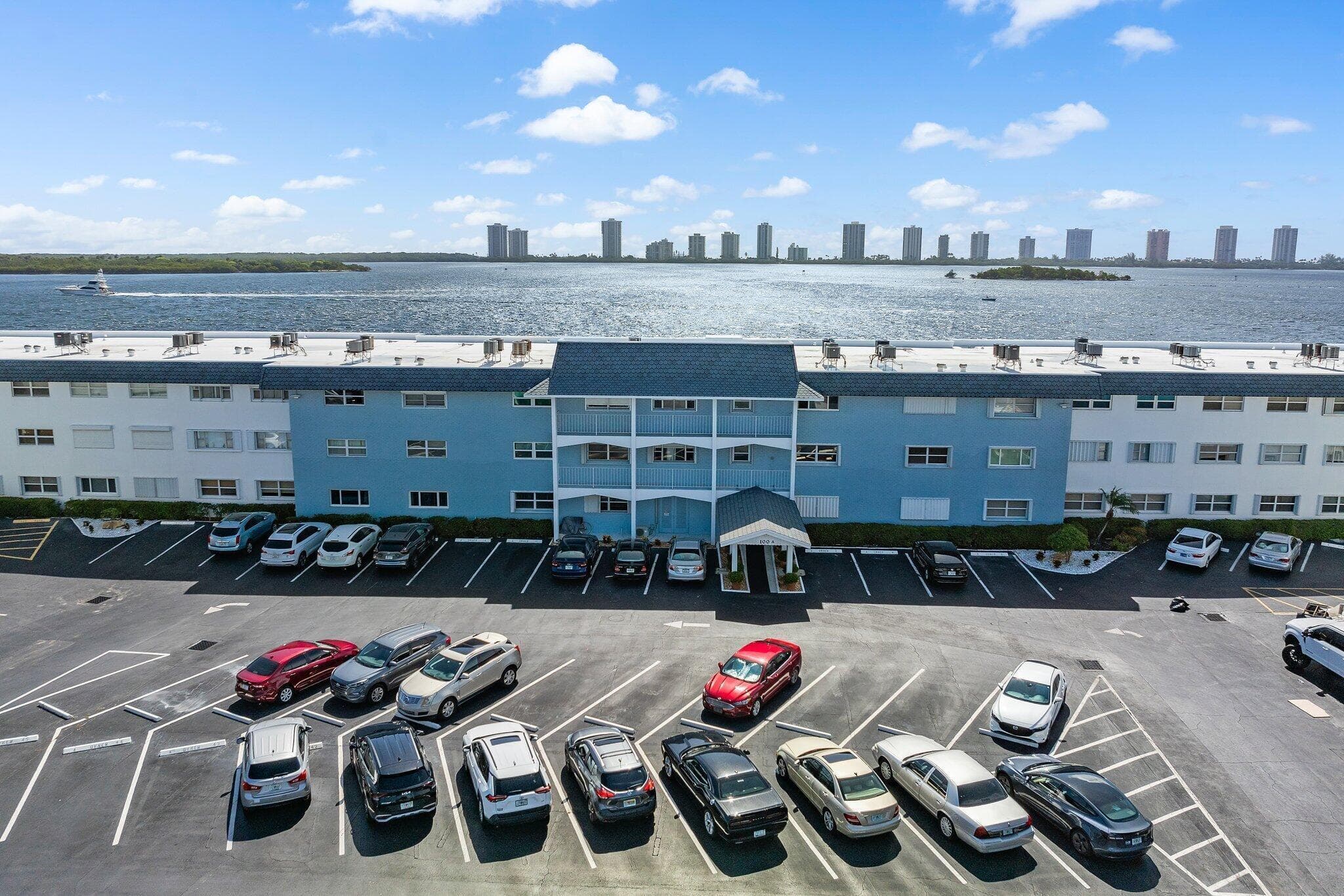 100 Shore Court 105, North Palm Beach, FL 33408 — photo 31 of 49