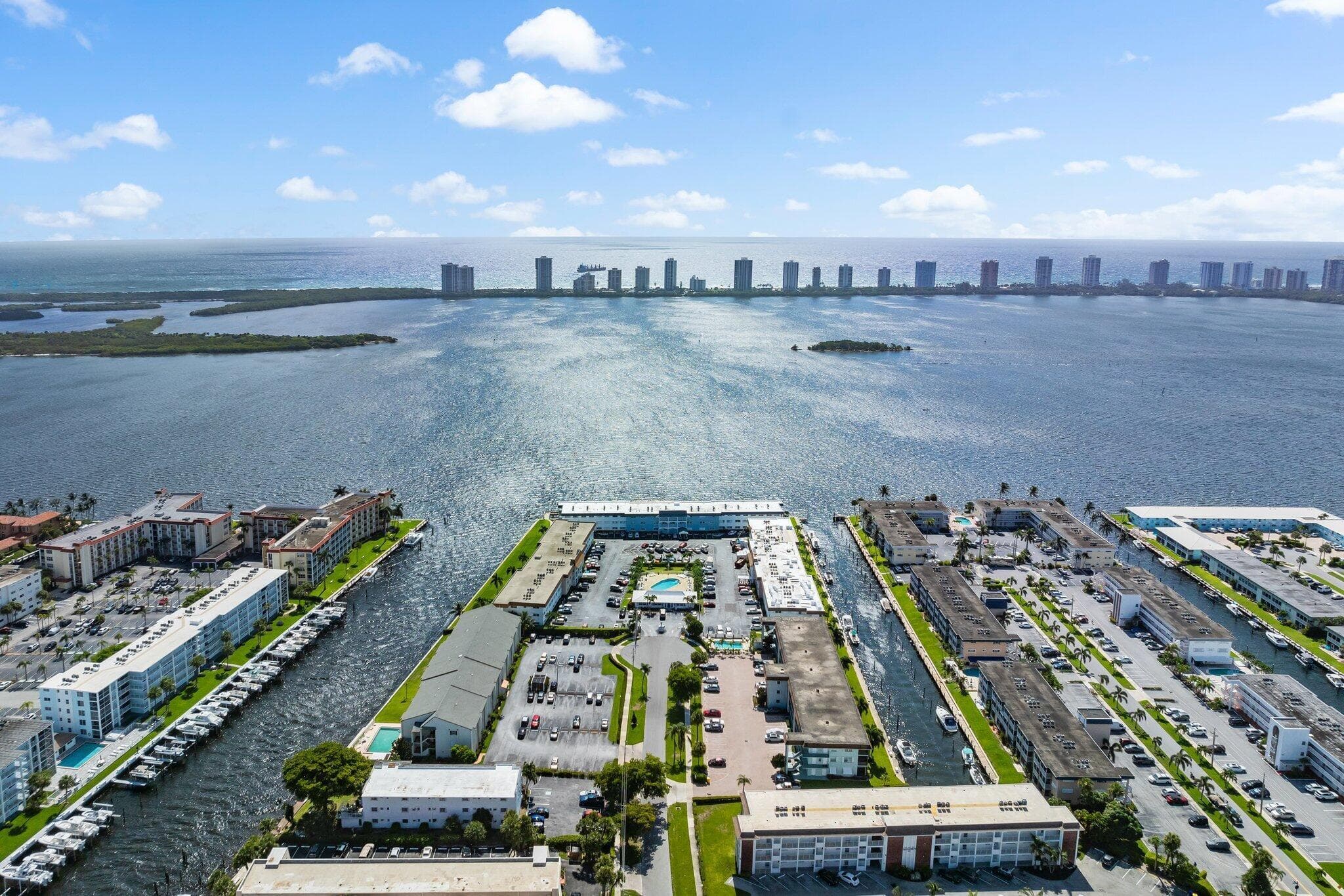 100 Shore Court 105, North Palm Beach, FL 33408 — photo 42 of 49