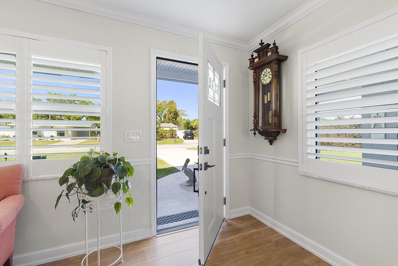 1640 4th Avenue, Vero Beach, FL 32960 — photo 6 of 39