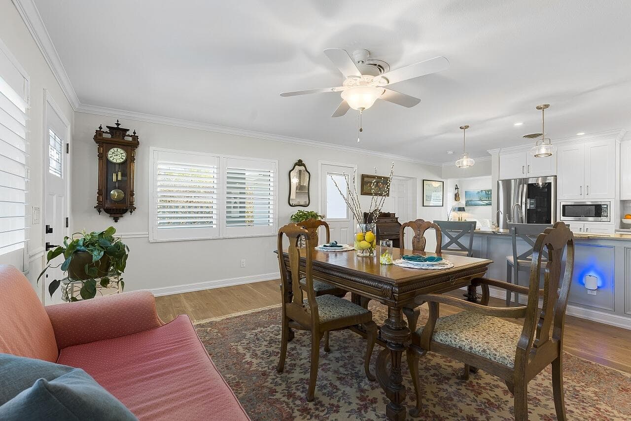 1640 4th Avenue, Vero Beach, FL 32960 — photo 7 of 39