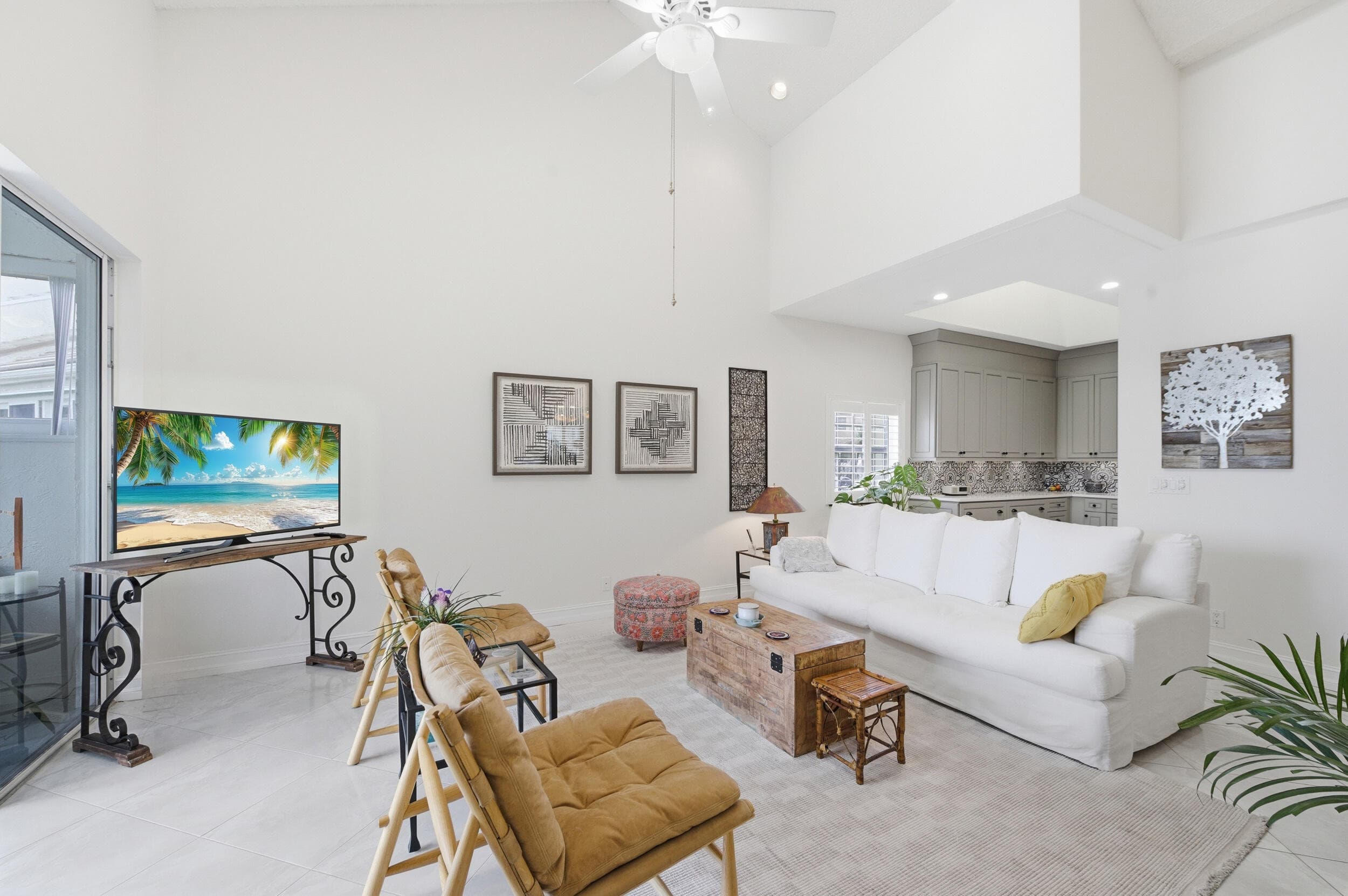 47 N Lakeshore Drive, Hypoluxo, FL 33462 — photo 12 of 71