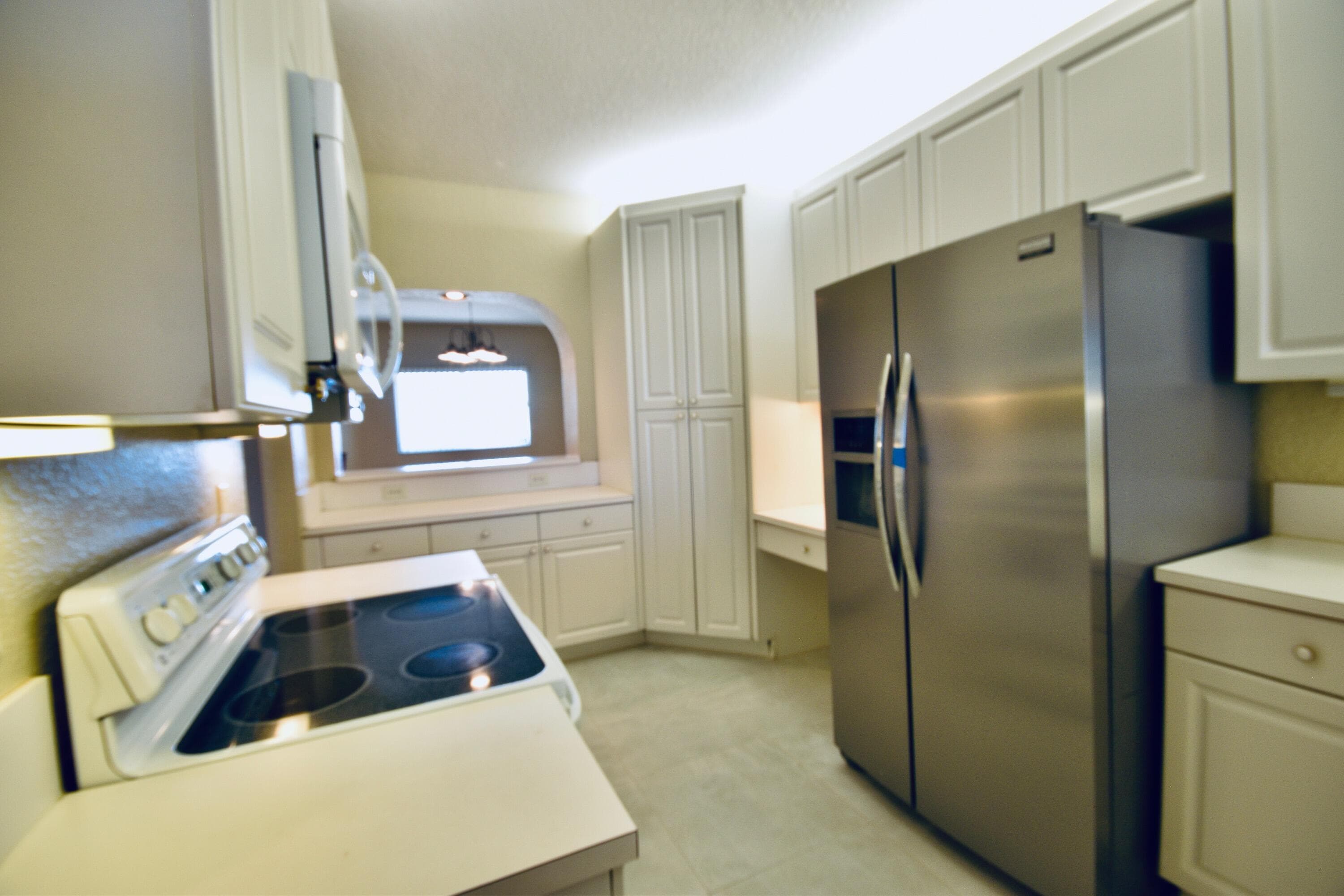 Condominium in Doral — photo 12 of 12