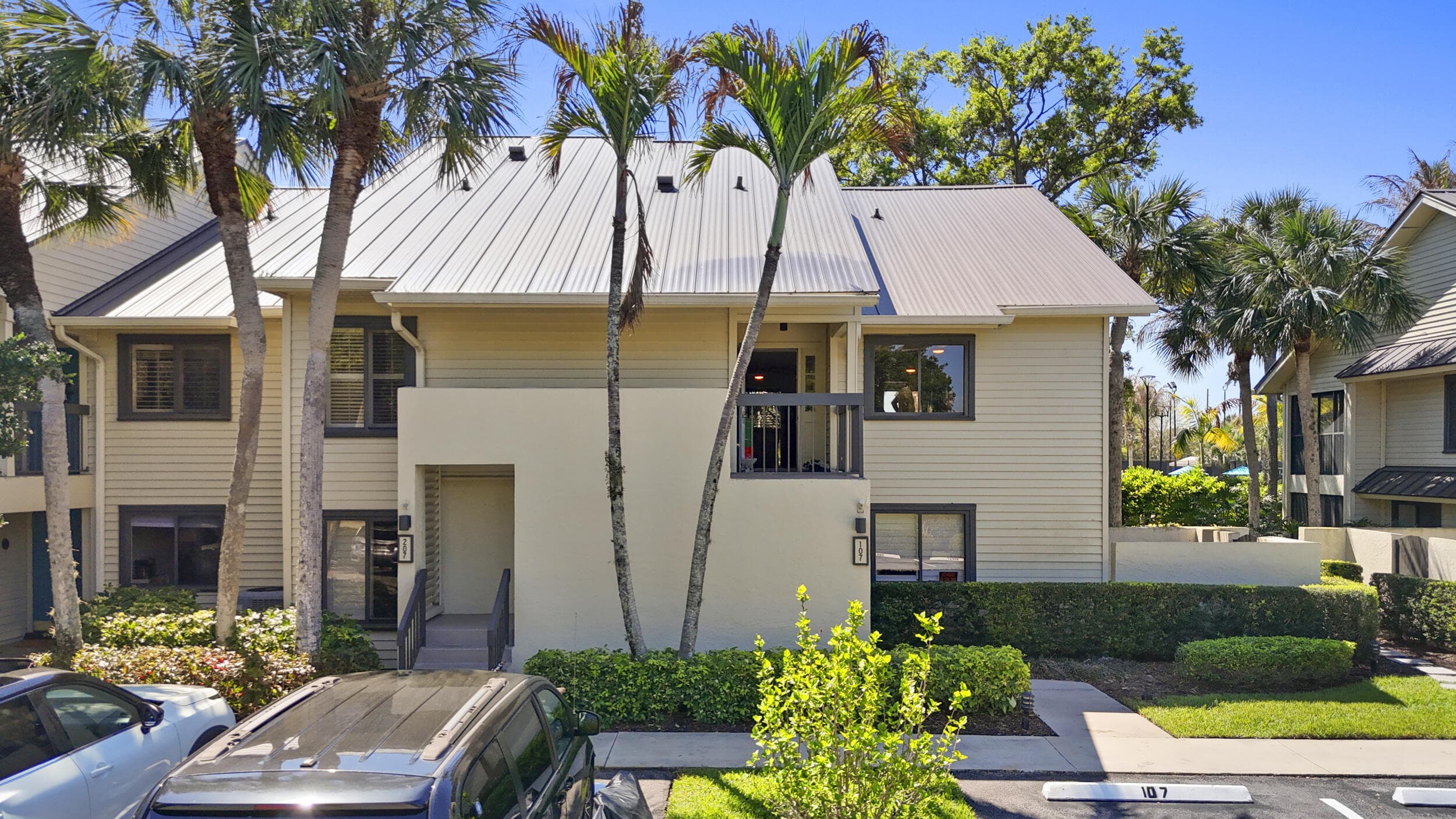 5172 SE Club Way 207, Stuart, FL 34997 — photo 67 of 87