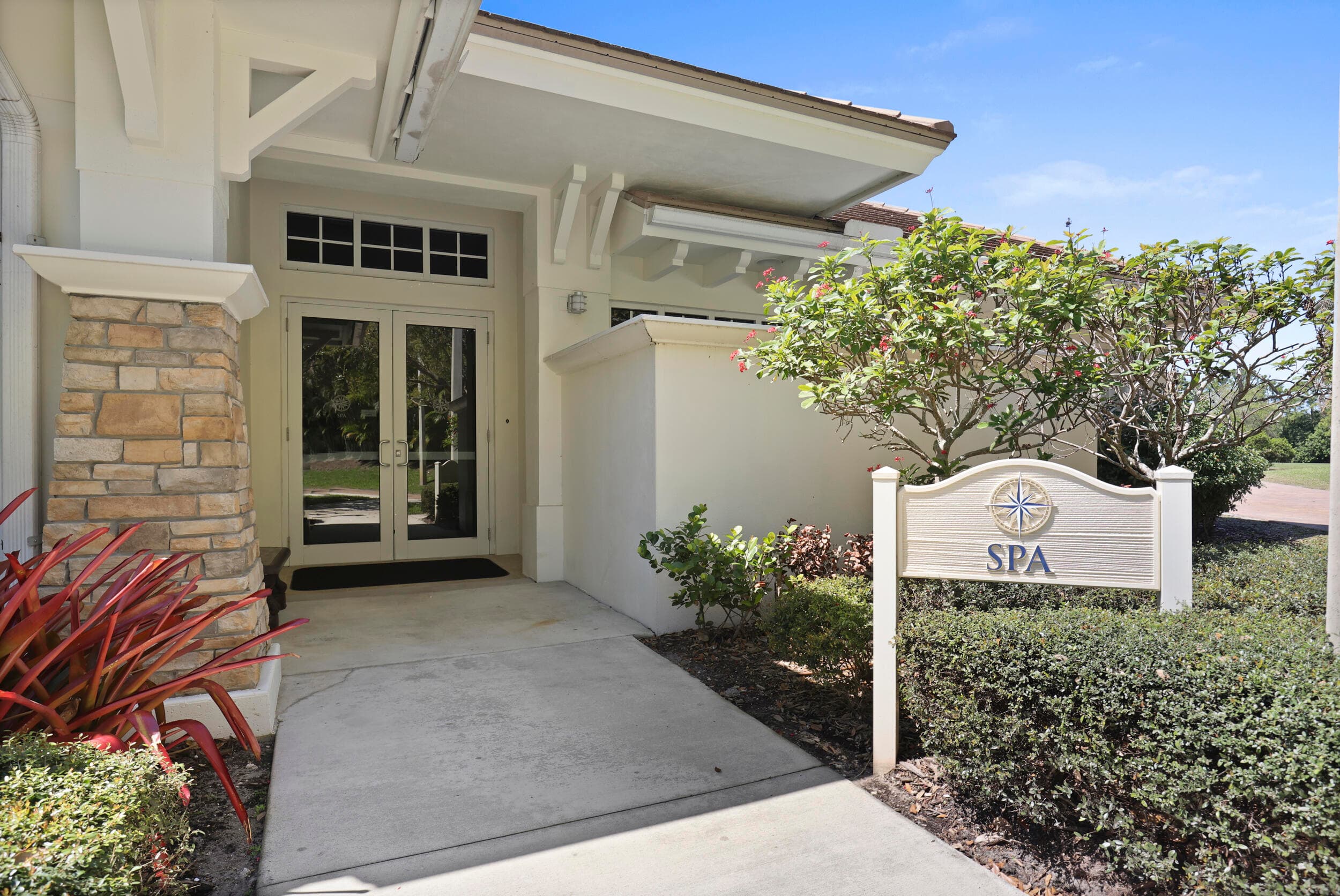 5172 SE Club Way 207, Stuart, FL 34997 — photo 76 of 87