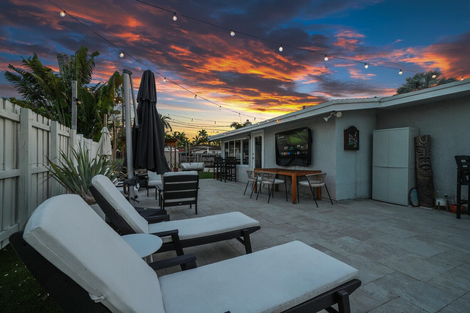 2824 NW 6th Avenue, Wilton Manors, FL 33311 — photo 5 of 60