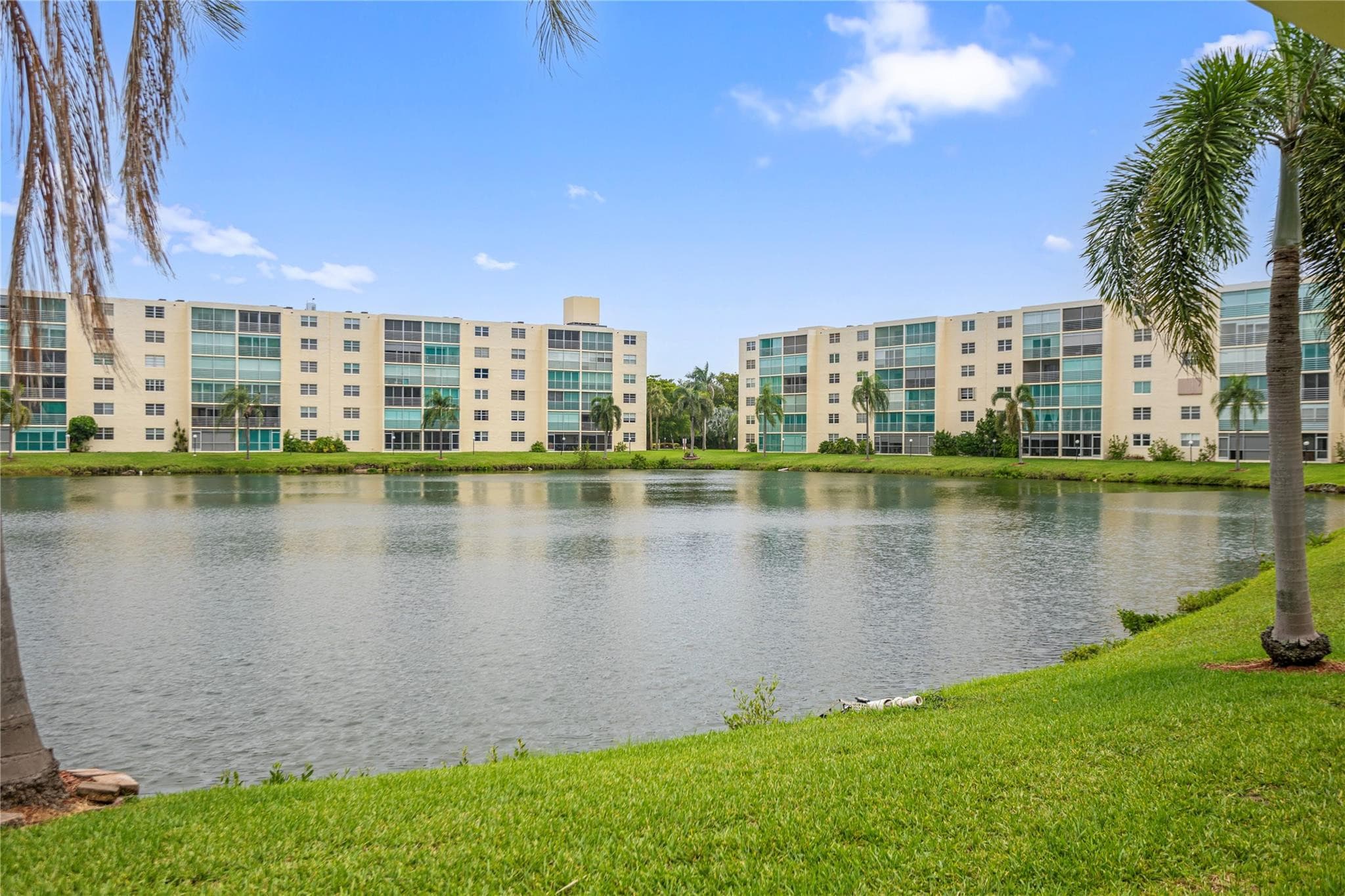 101 SE 3rd Avenue 605, Dania Beach, FL 33004 — photo 2 of 16