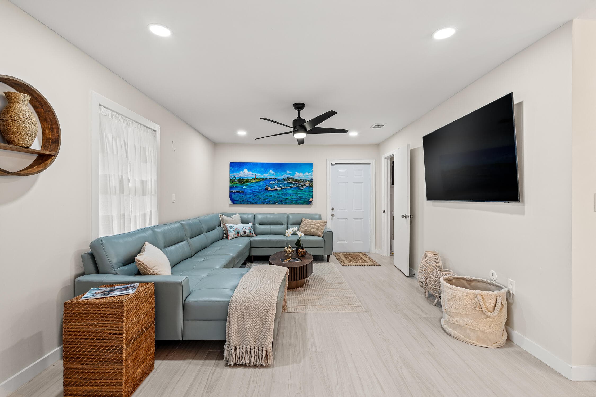 9165 SE Yacht Club Circle, Hobe Sound, FL 33455 — photo 11 of 39