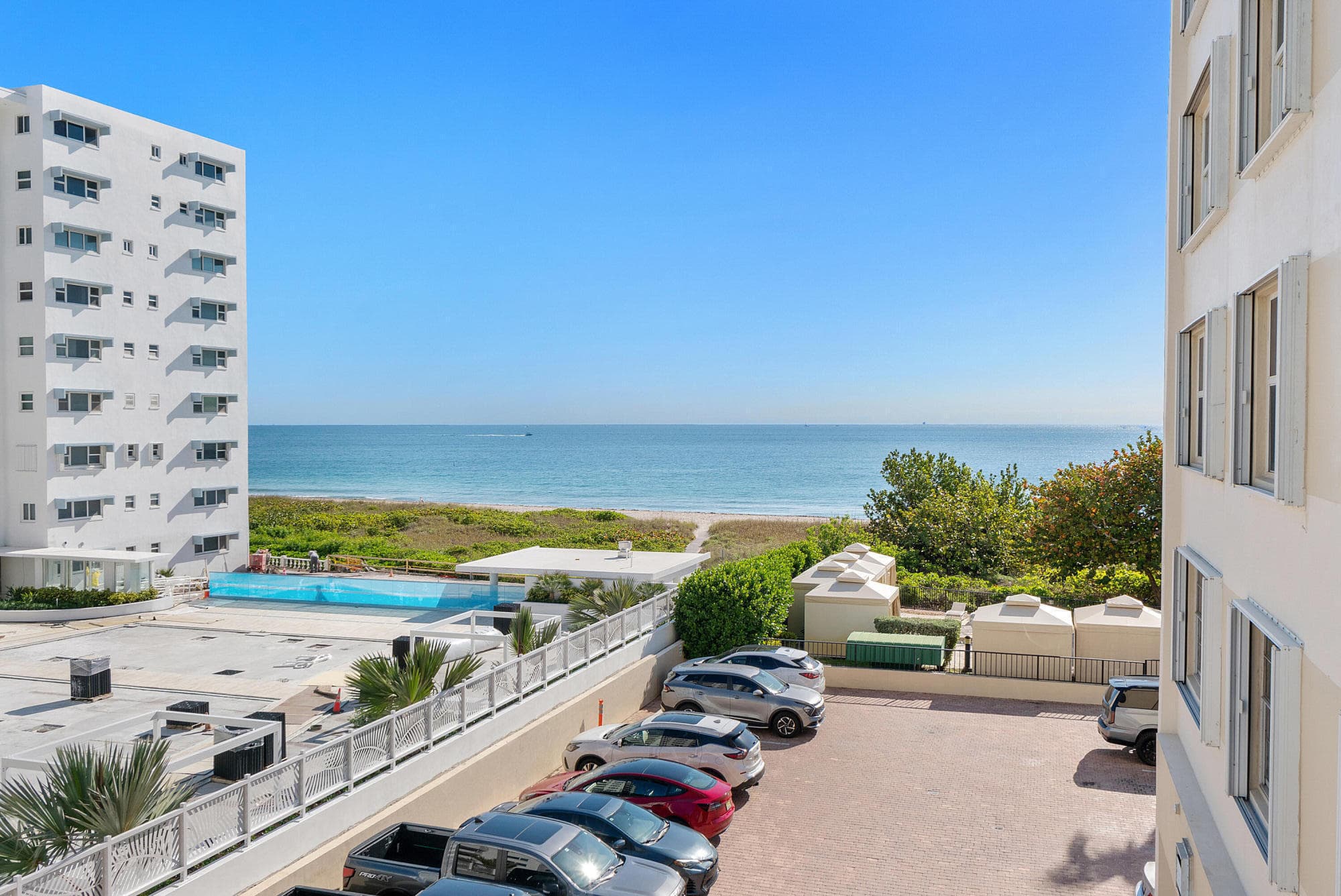 1900 S Ocean Boulevard 3g, Lauderdale-By-The-Sea, FL 33062 — photo 1 of 32