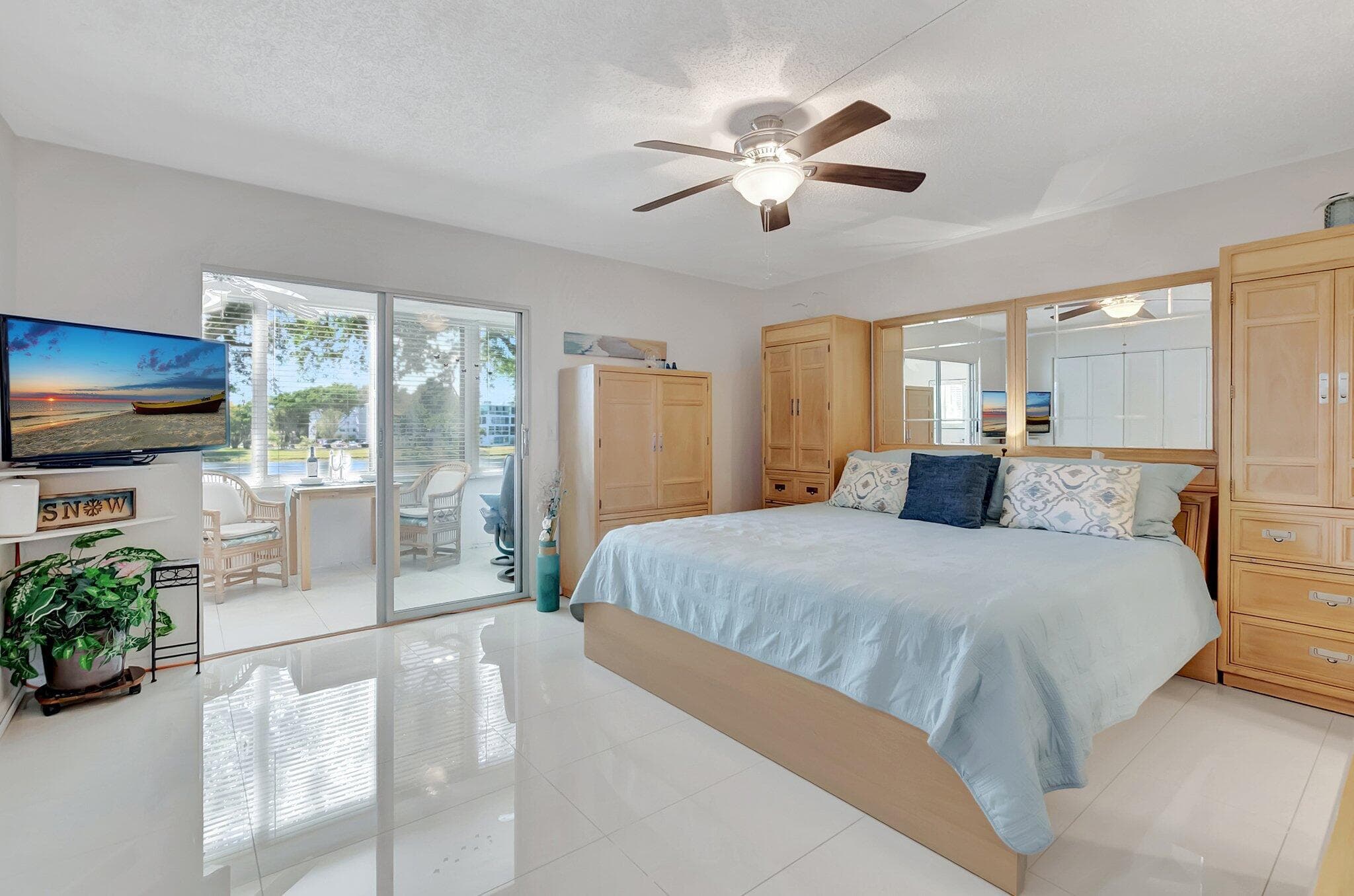 2051 Cambridge C, Deerfield Beach, FL 33442 — photo 9 of 76