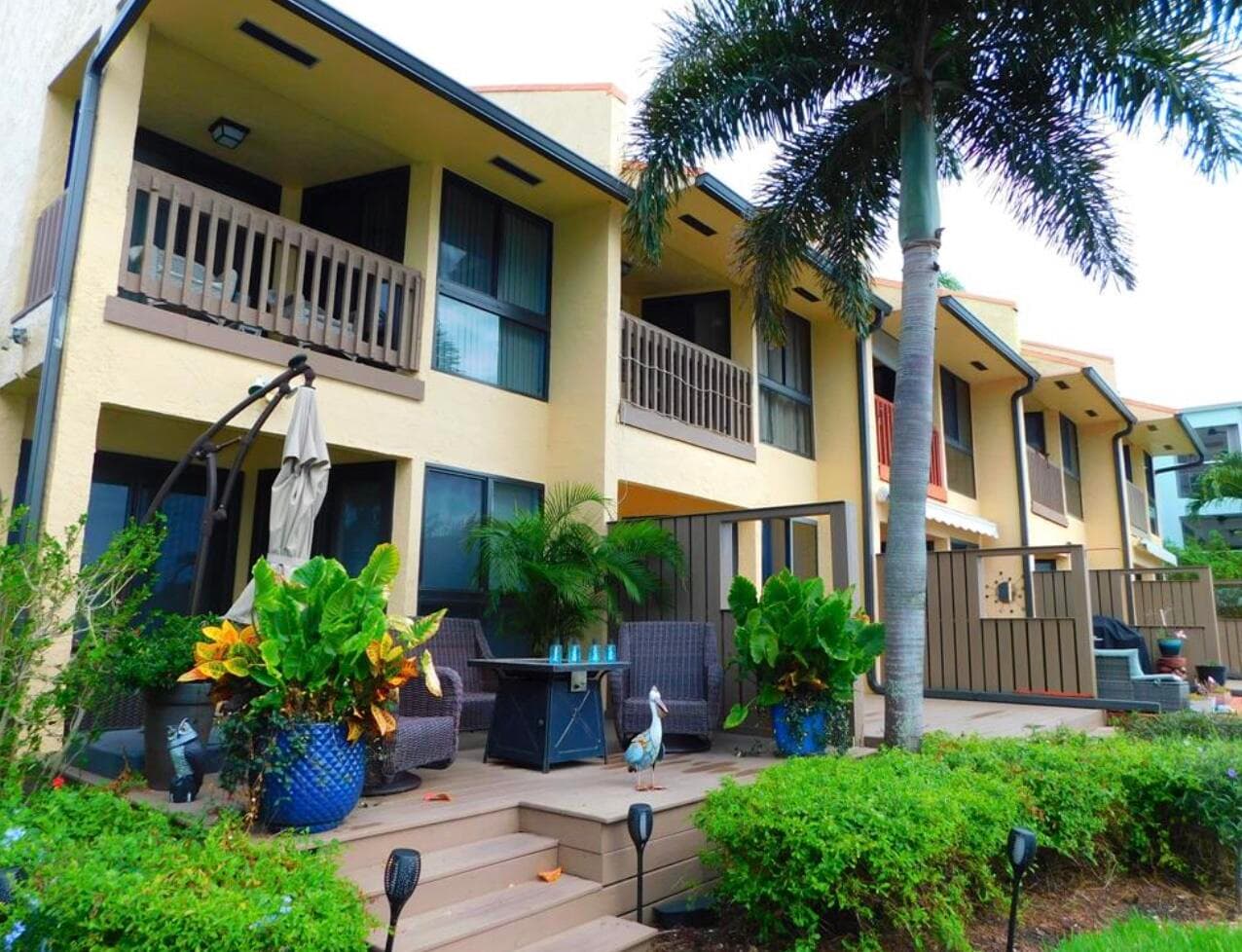 797 S Riverside Drive, Pompano Beach, FL 33062 — photo 16 of 26