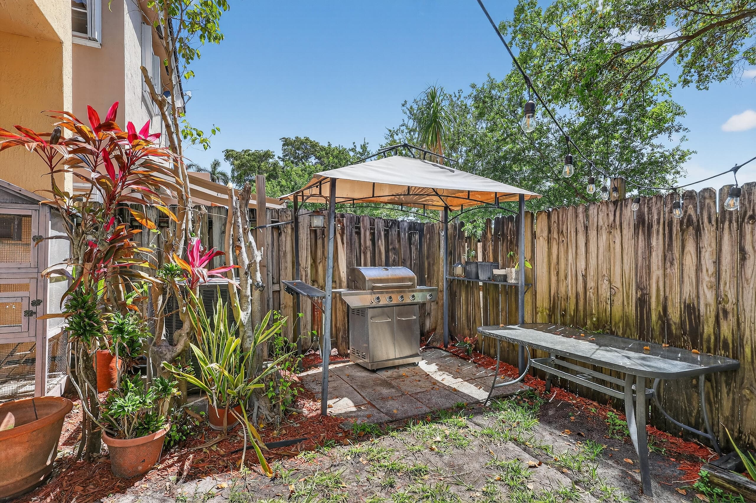 16266 SW 103rd Terrace, Miami, FL 33196 — photo 29 of 32