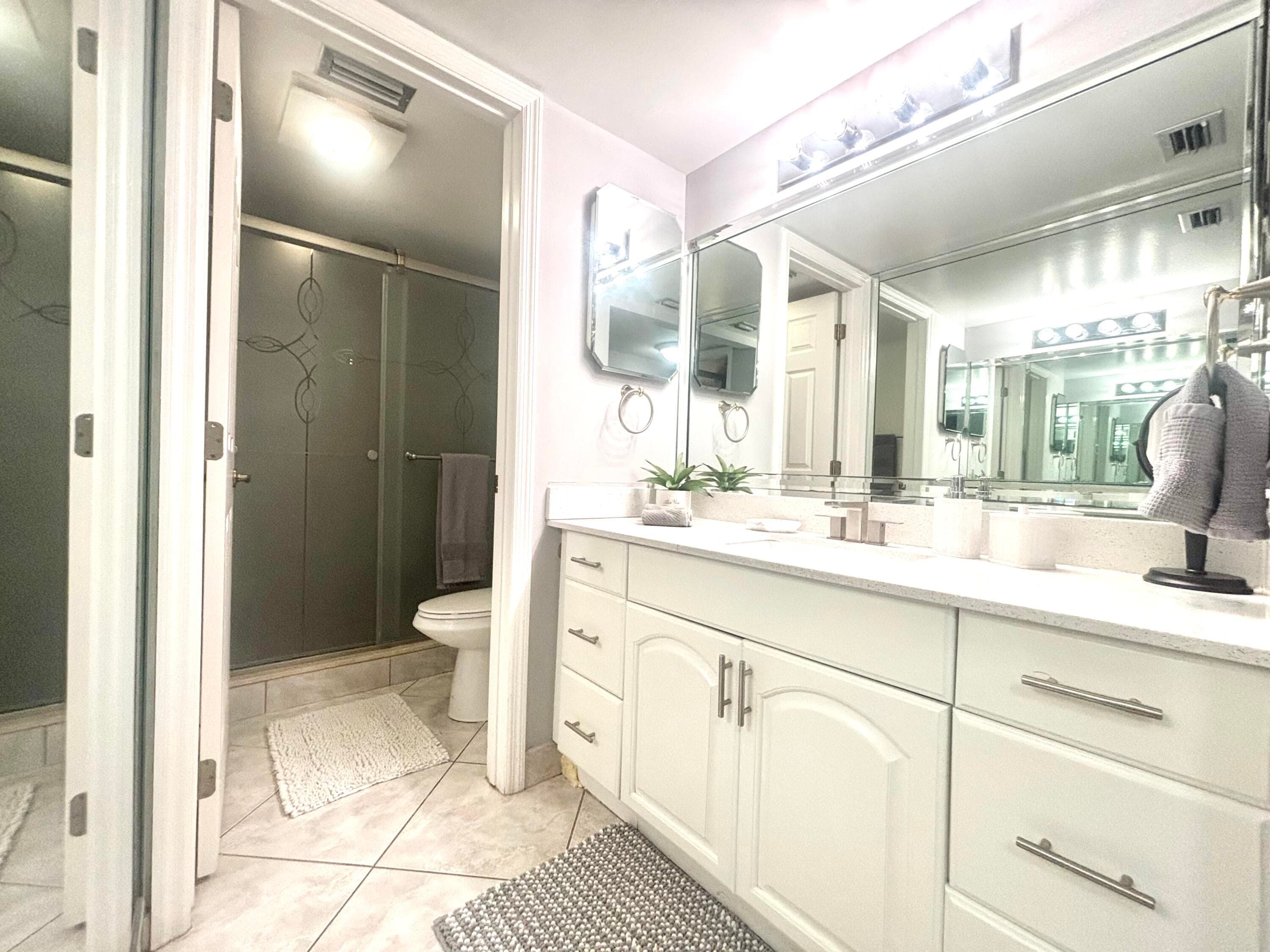 1714 Consulate Place 101, West Palm Beach, FL 33401 — photo 11 of 30