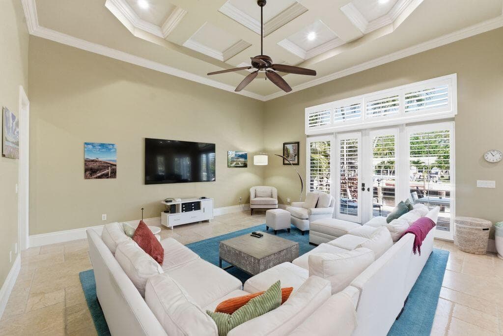 2221 NE 48th Court, Lighthouse Point, FL 33064 — photo 14 of 39