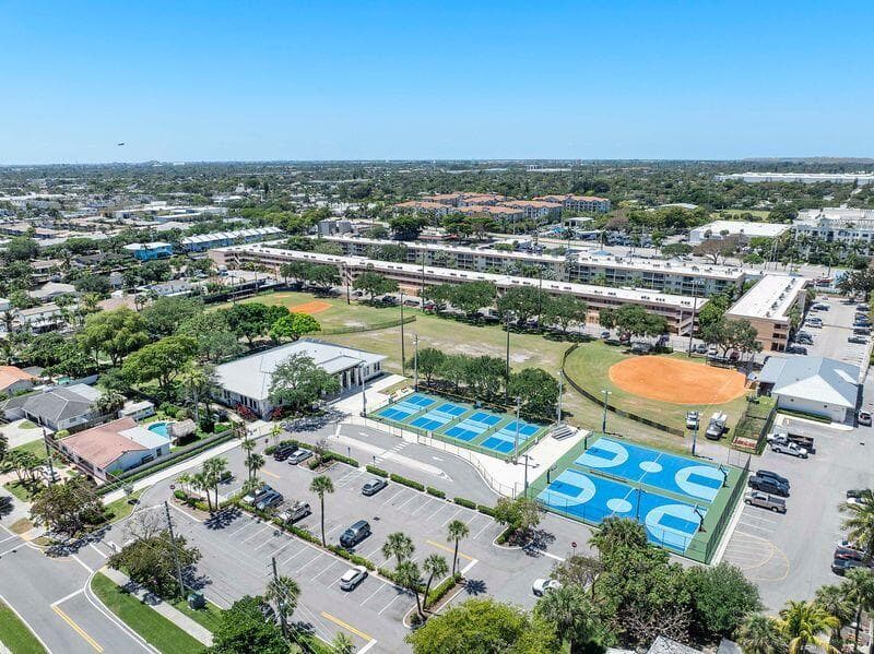 2221 NE 48th Court, Lighthouse Point, FL 33064 — photo 39 of 39