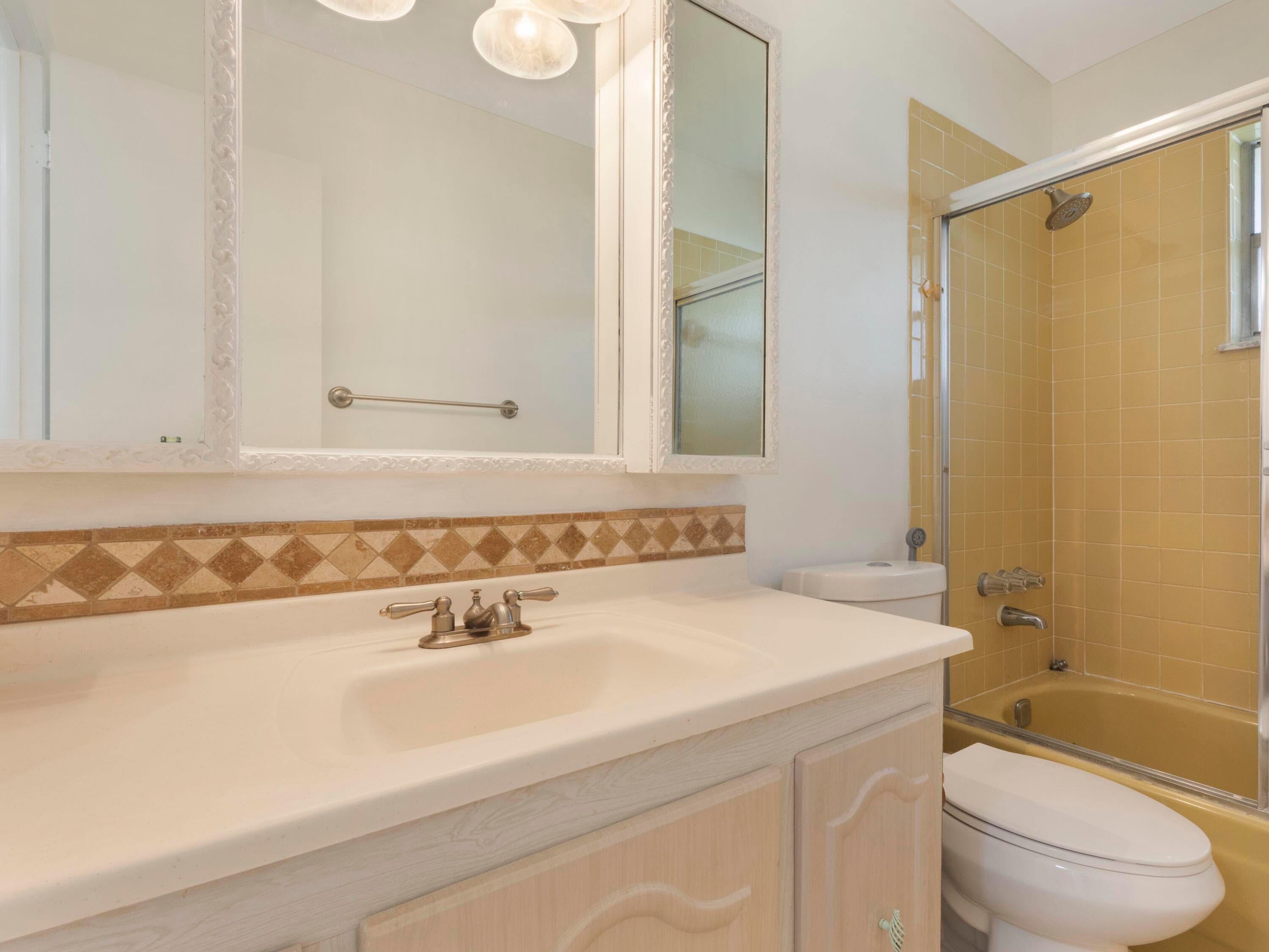 857 Worcester Lane B, Lake Worth, FL 33467 — photo 20 of 40