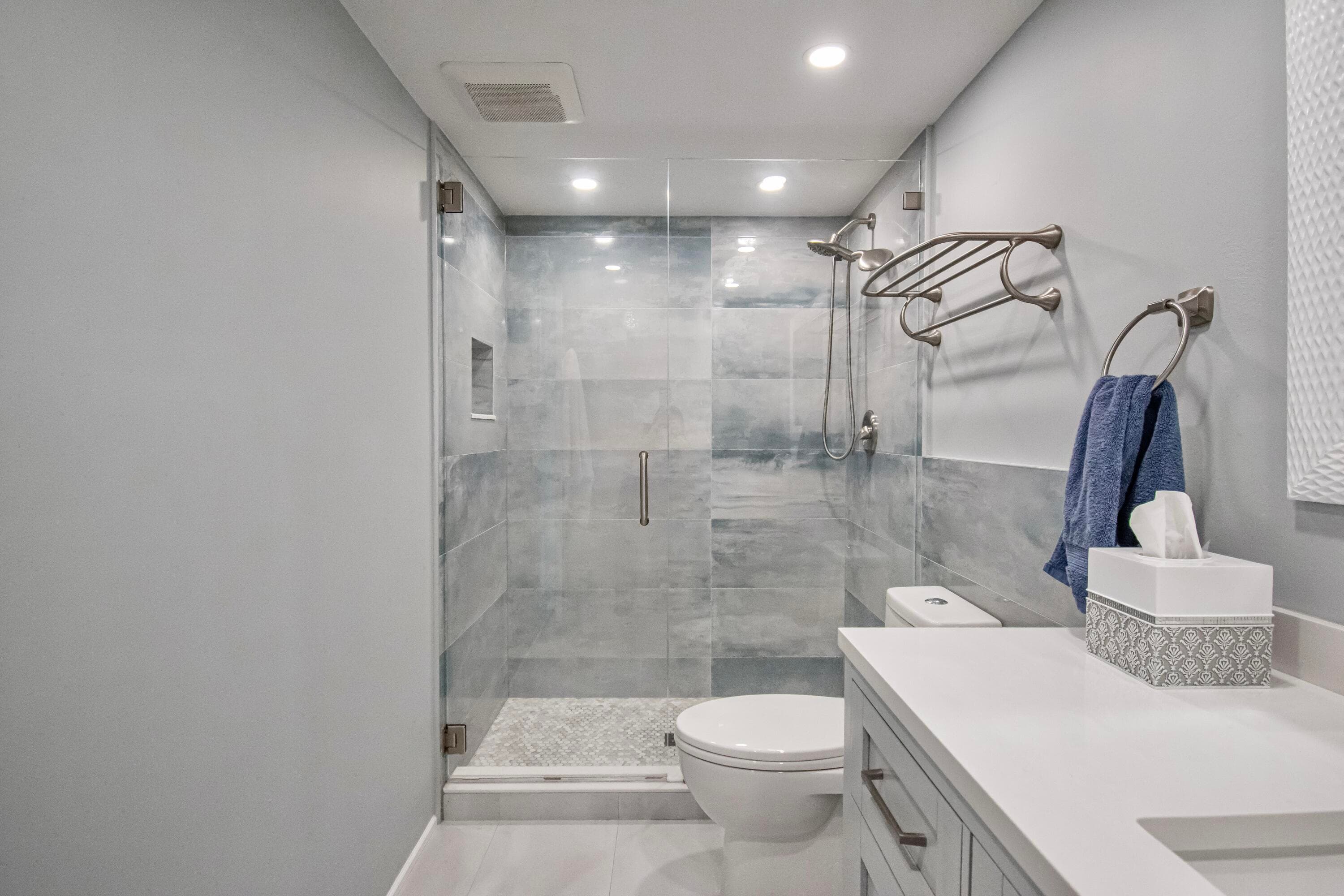 8200 Lakeshore Drive 202, Hypoluxo, FL 33462 — photo 26 of 44