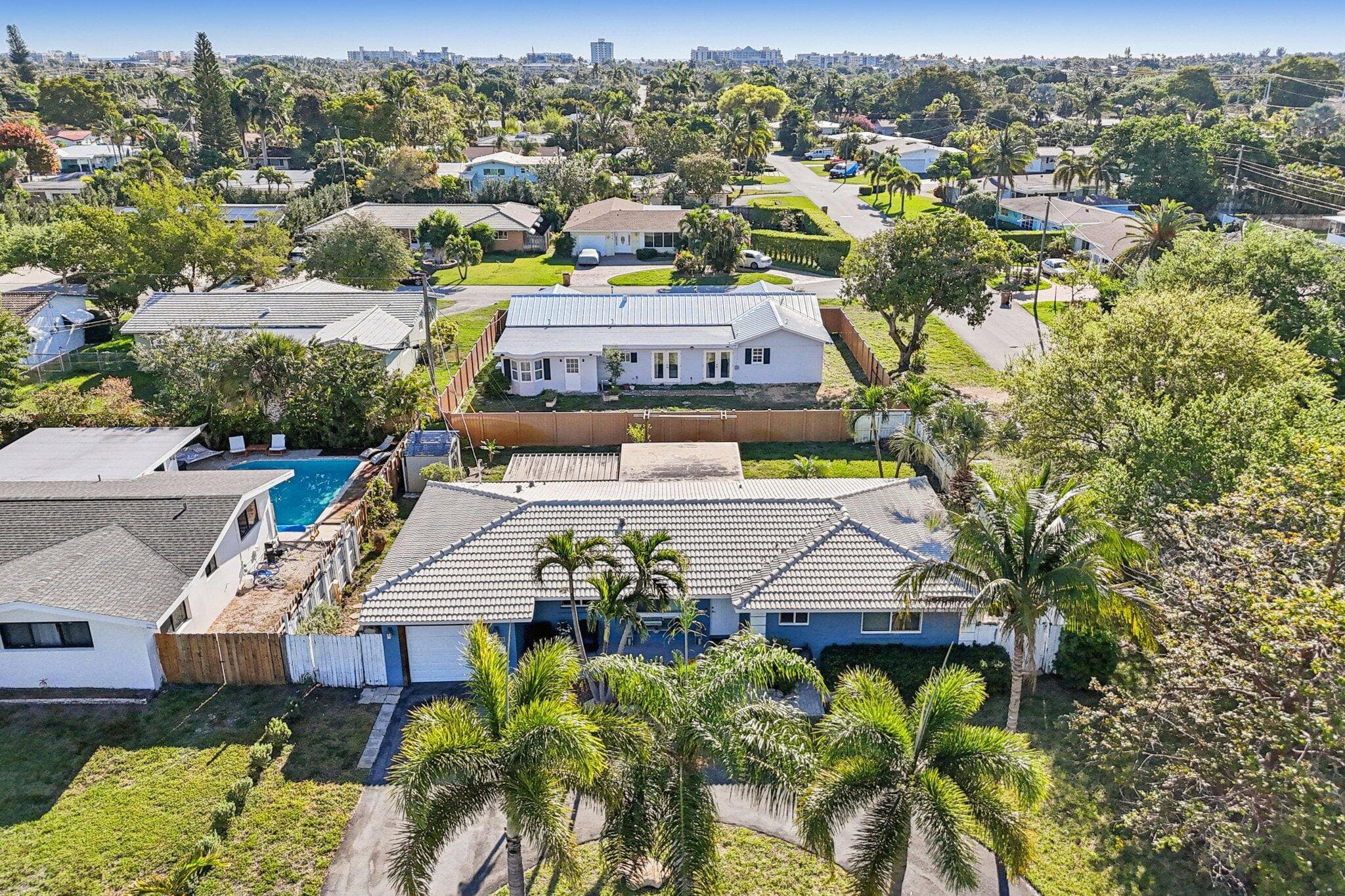 818 SE 9th Terrace, Deerfield Beach, FL 33441 — photo 1 of 77