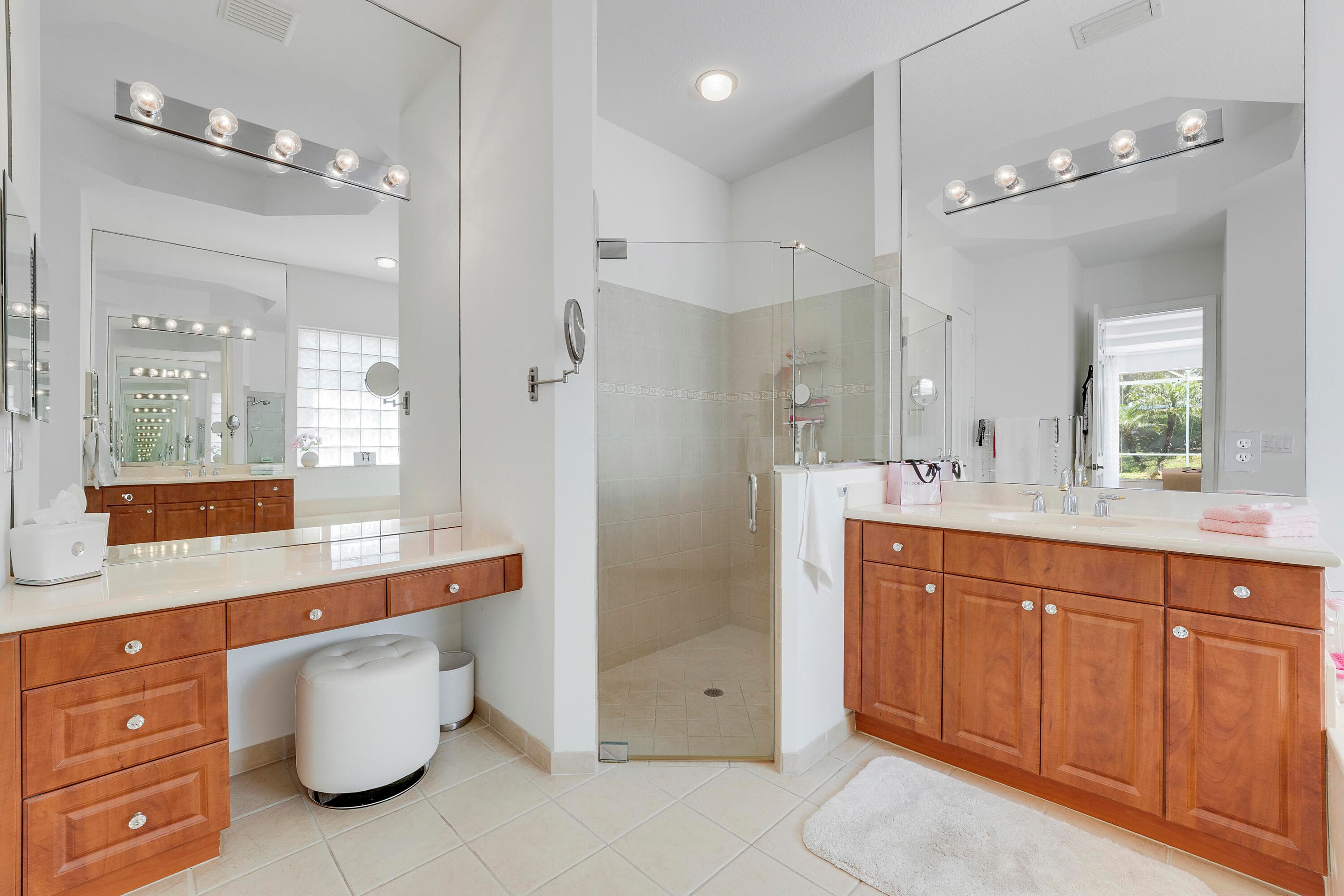 8197 Butler Greenwood Drive, West Palm Beach, FL 33411 — photo 27 of 46