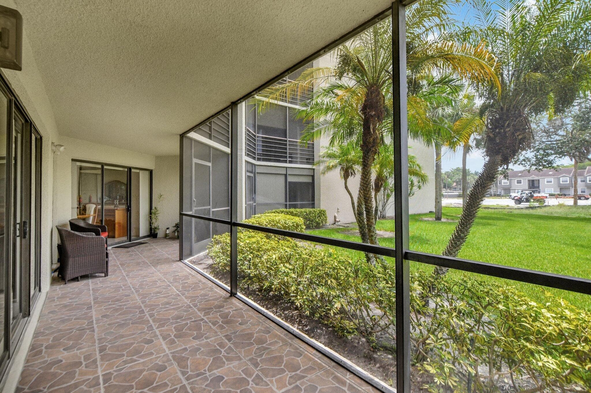 5901 Camino Del Sol 107, Boca Raton, FL 33433 — photo 16 of 51