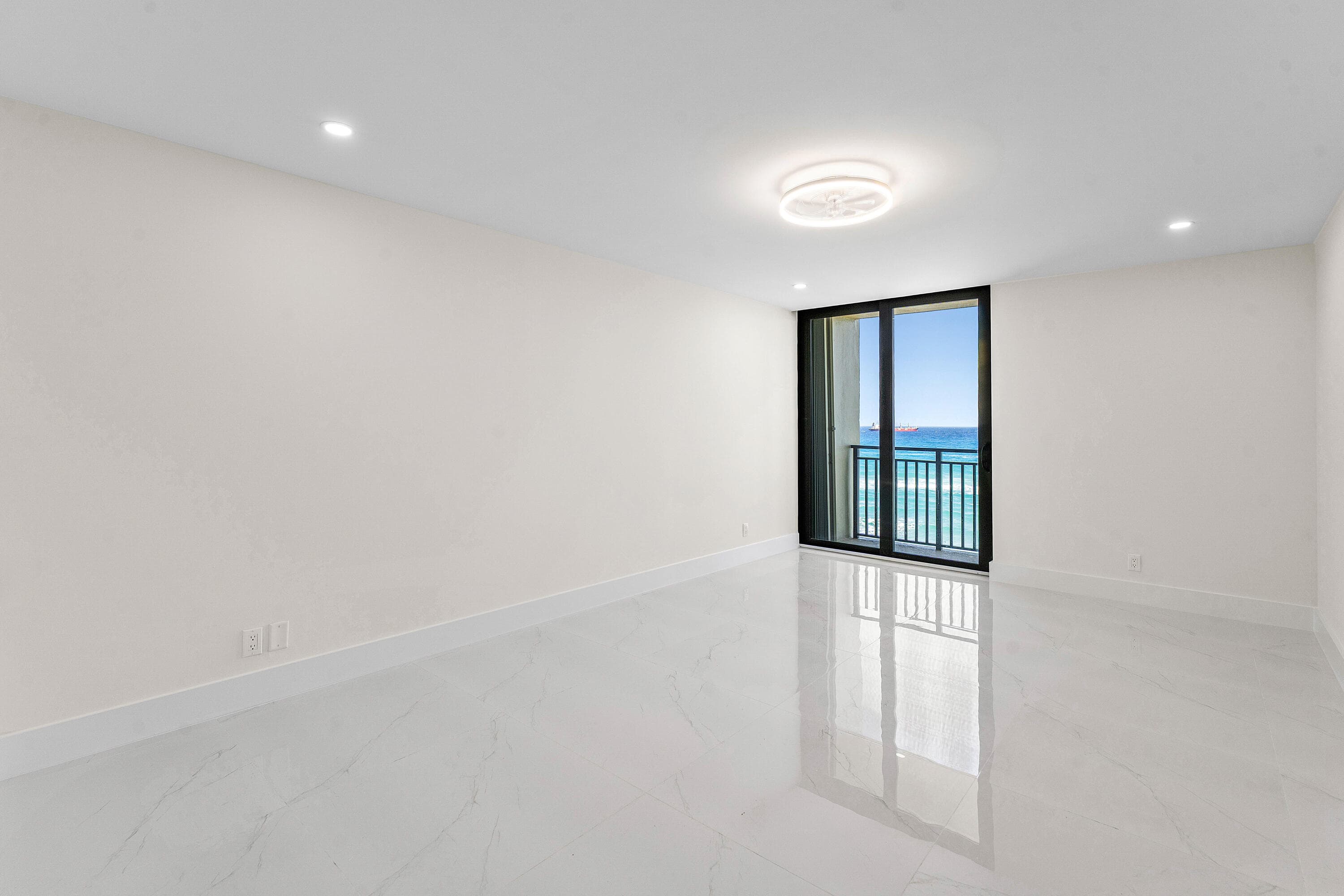 5460 N Ocean Drive 5b, Singer Island, FL 33404 — photo 13 of 67