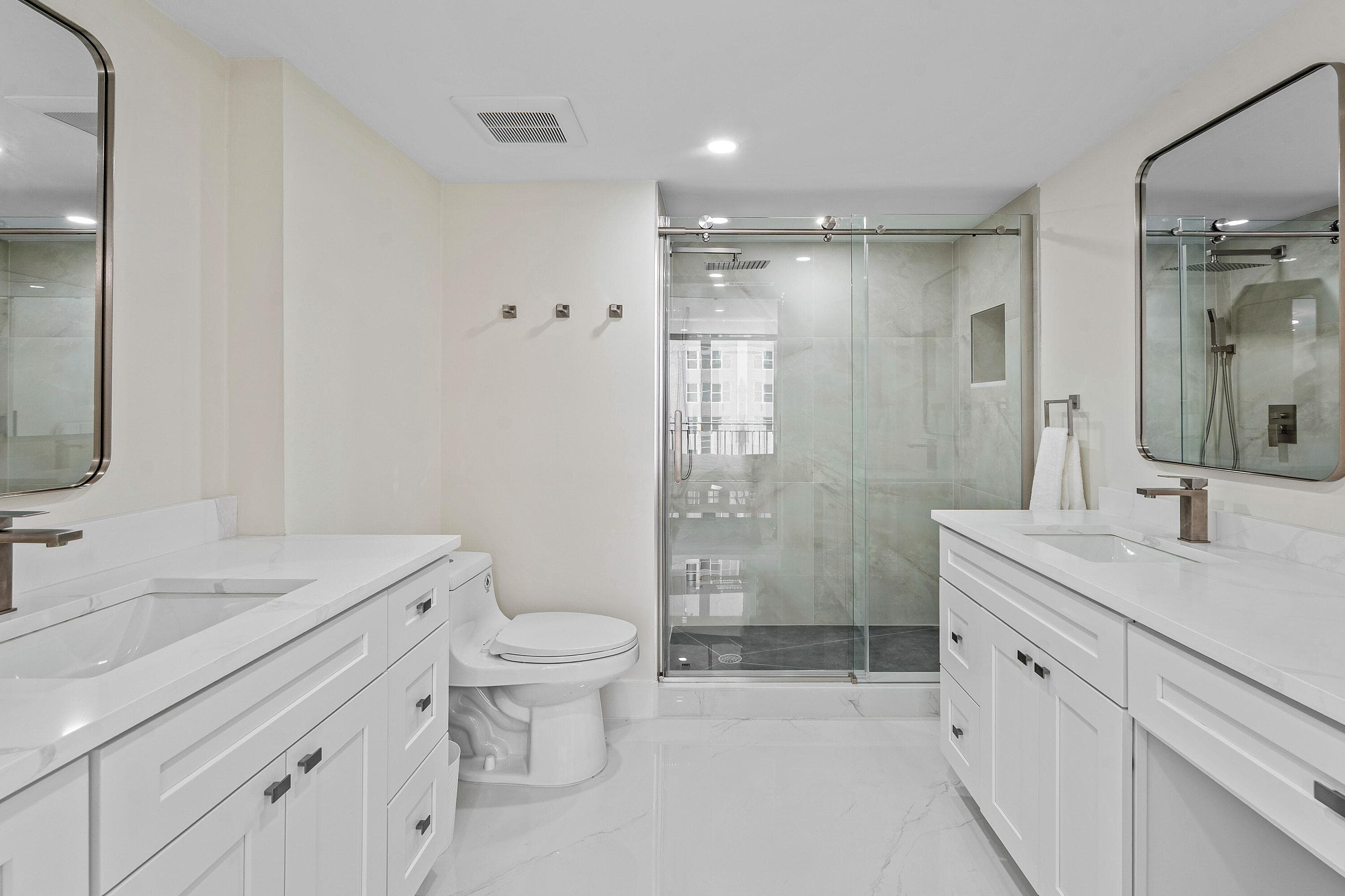 5460 N Ocean Drive 5b, Singer Island, FL 33404 — photo 24 of 67
