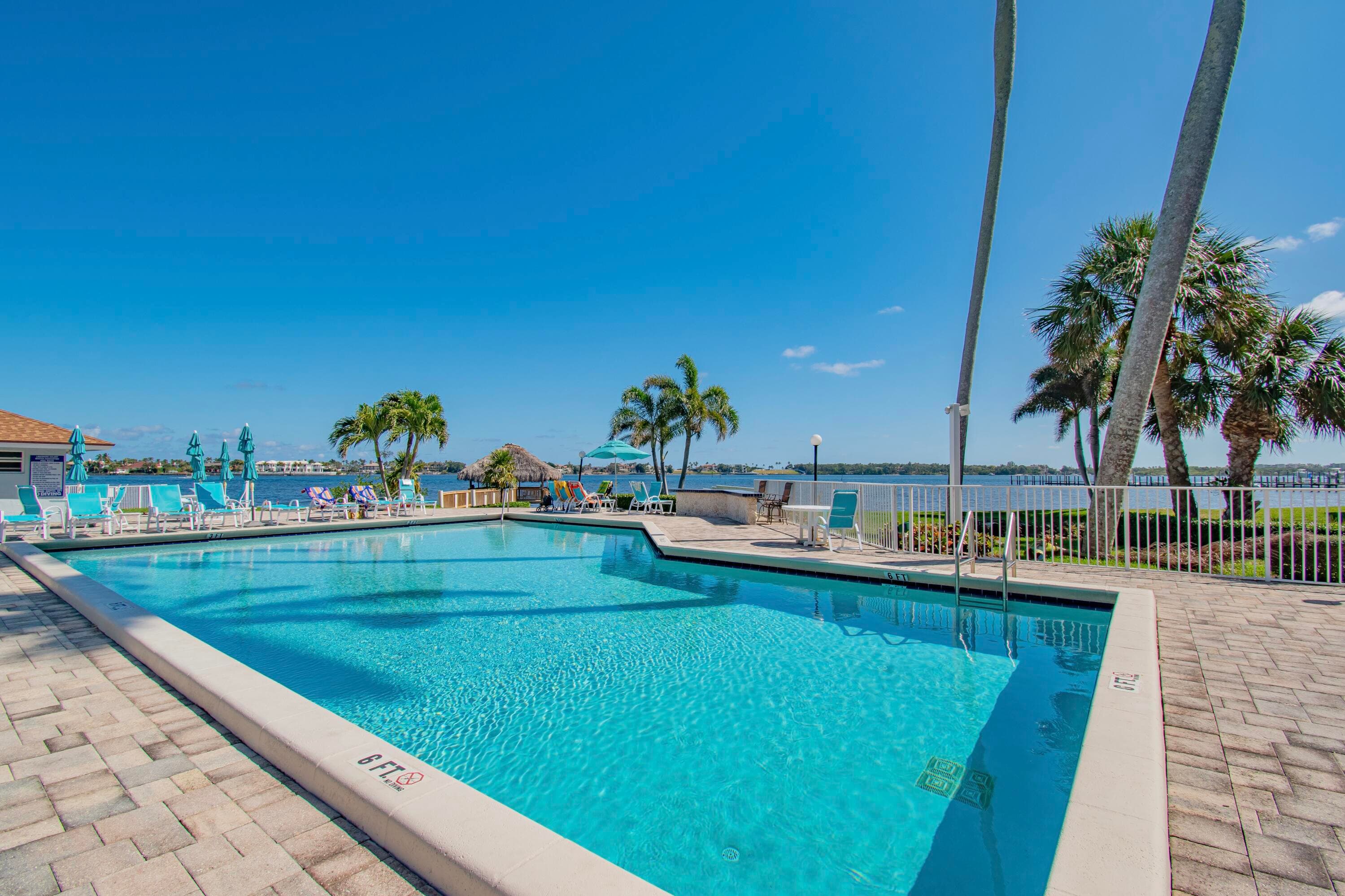8200 Lakeshore Drive 202, Hypoluxo, FL 33462 — photo 35 of 44