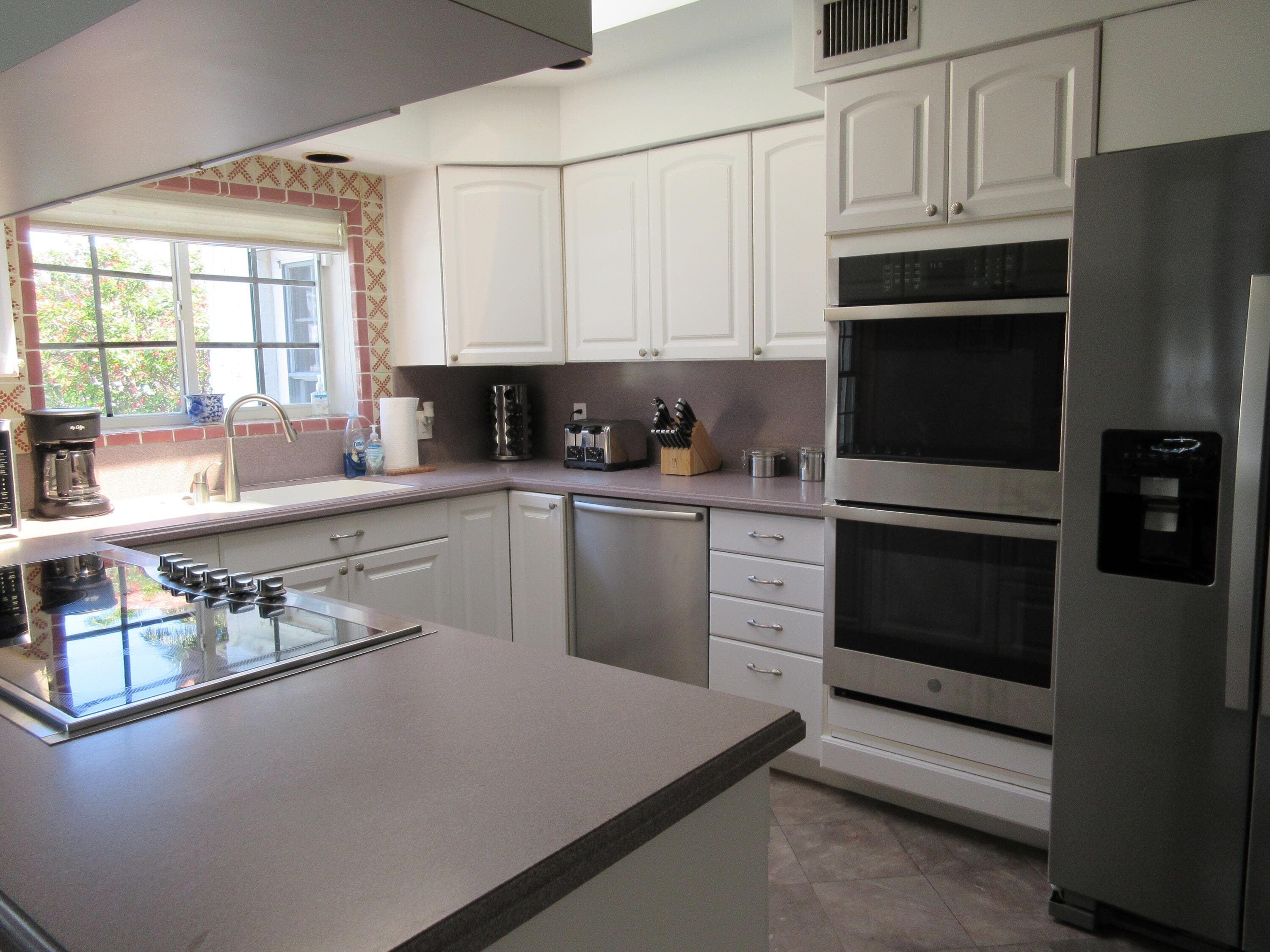 609 Isle Of Palms Drive, Fort Lauderdale, FL 33301 — photo 3 of 14