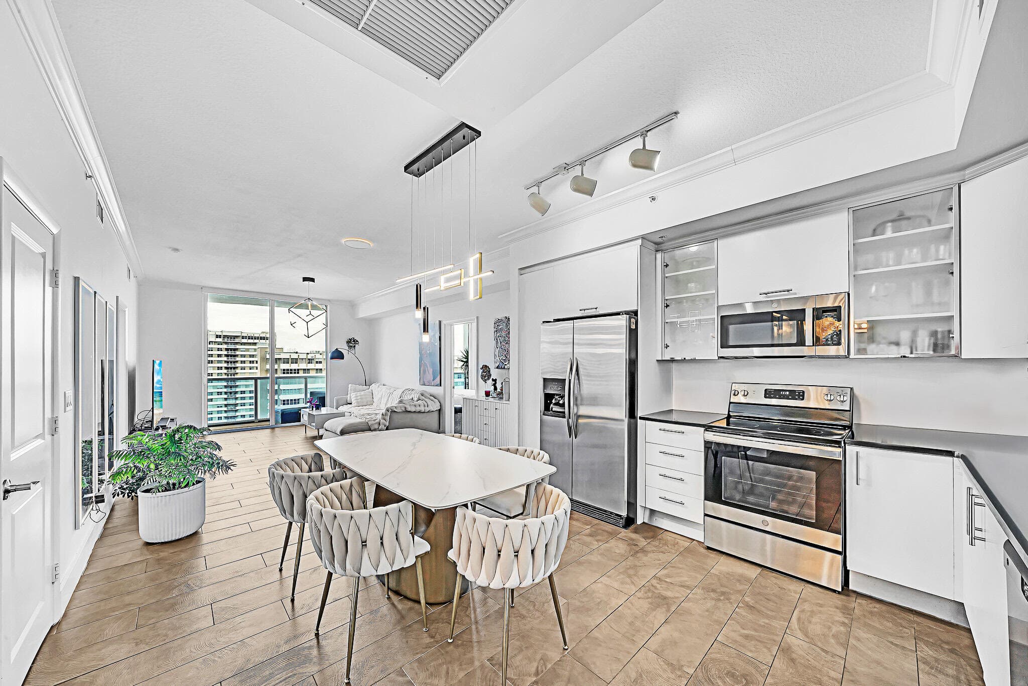 1945 S Ocean Drive 1803, Hallandale Beach, FL 33009 — photo 10 of 45