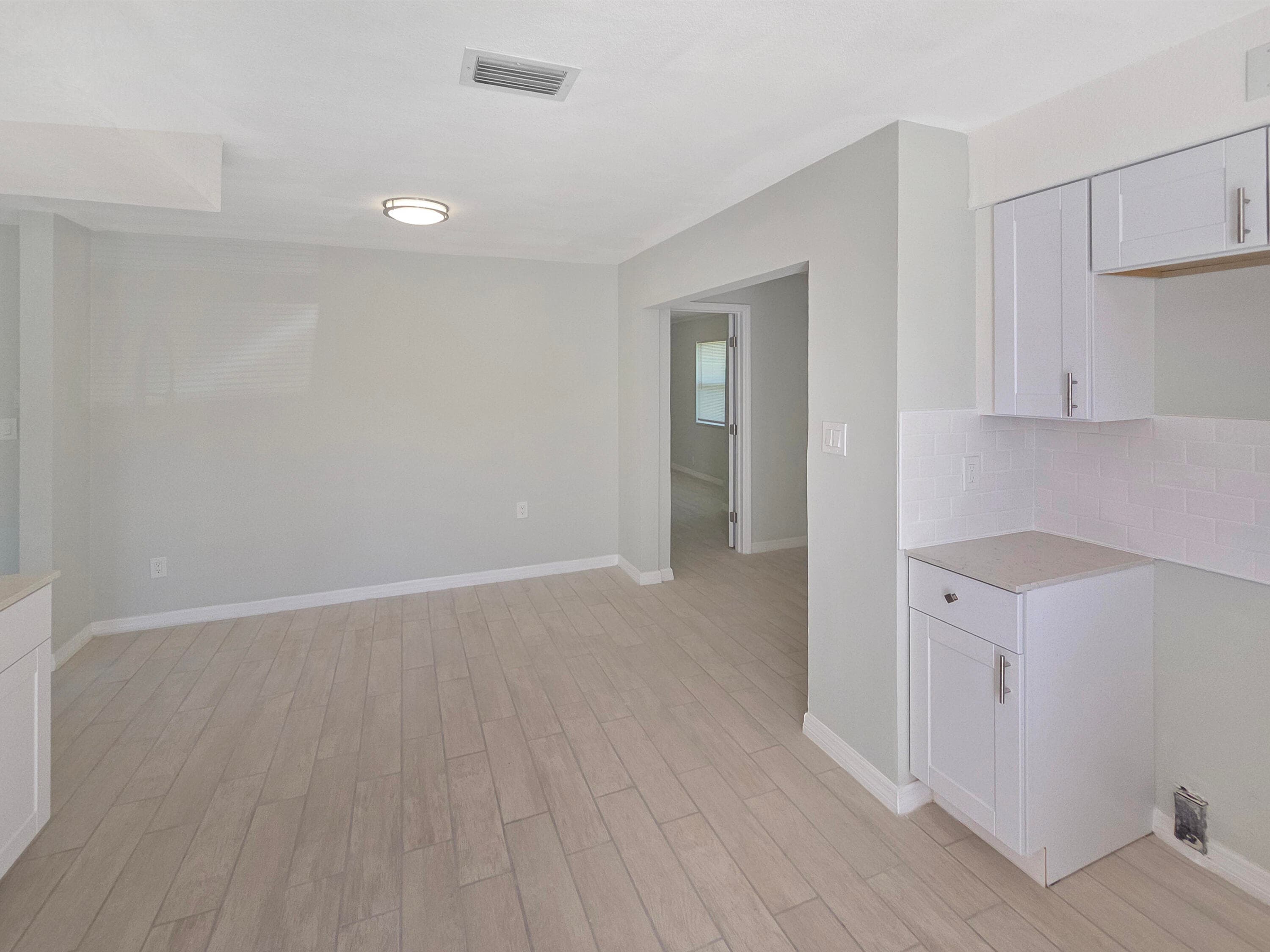 1405 Citrus Avenue, Fort Pierce, FL 34950 — photo 11 of 34