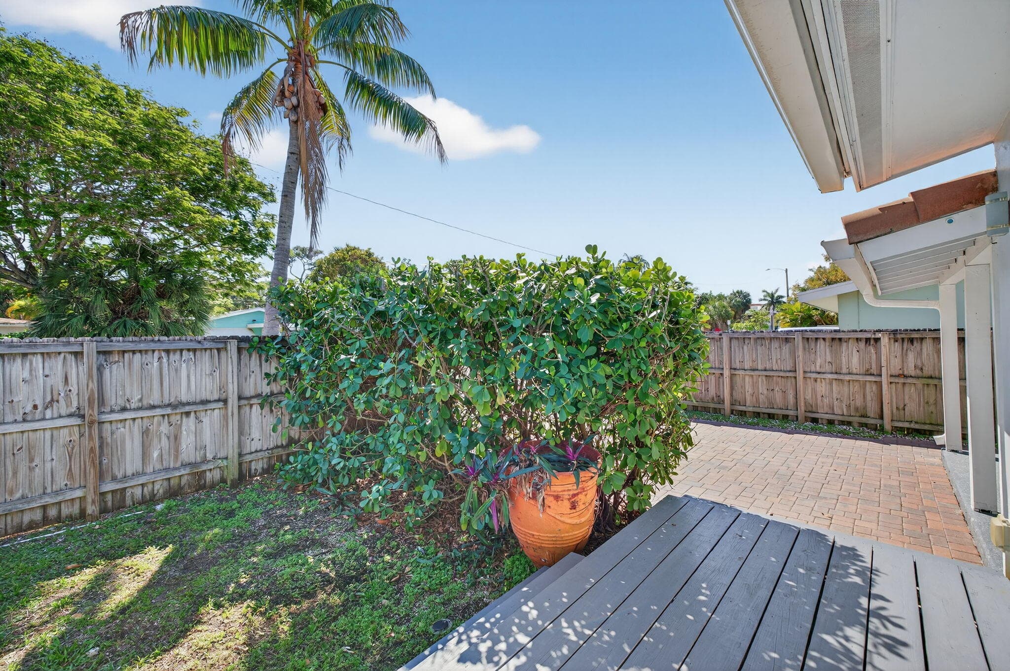 1029 NE 9th Avenue, Fort Lauderdale, FL 33304 — photo 5 of 84
