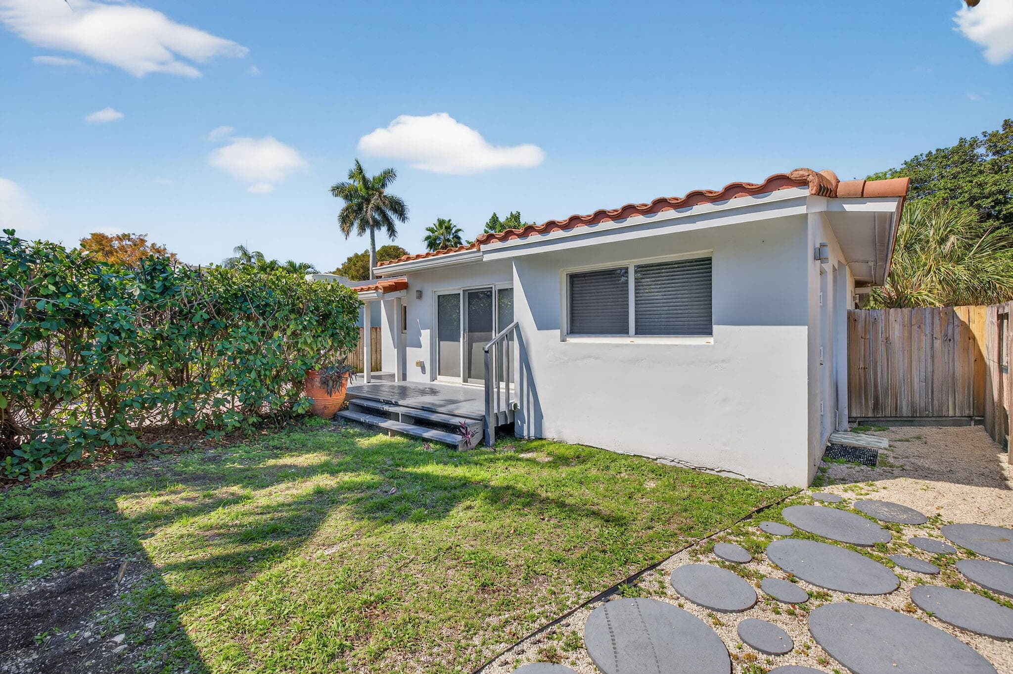 1029 NE 9th Avenue, Fort Lauderdale, FL 33304 — photo 12 of 84