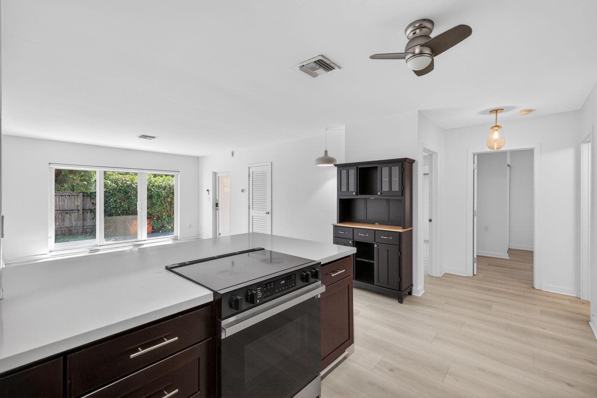 1029 NE 9th Avenue, Fort Lauderdale, FL 33304 — photo 24 of 84