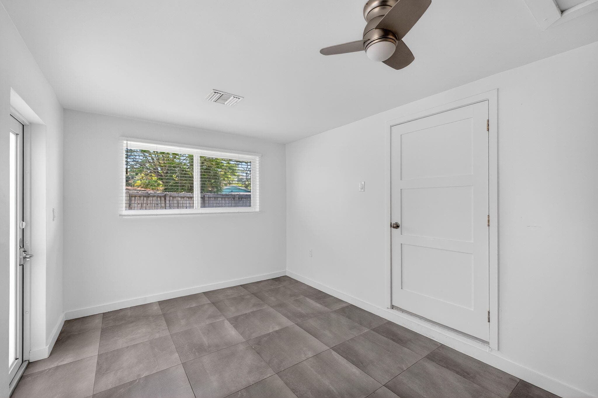 1029 NE 9th Avenue, Fort Lauderdale, FL 33304 — photo 36 of 84