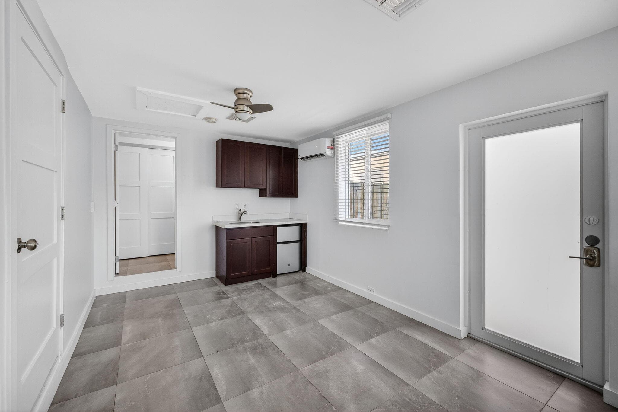 1029 NE 9th Avenue, Fort Lauderdale, FL 33304 — photo 37 of 84
