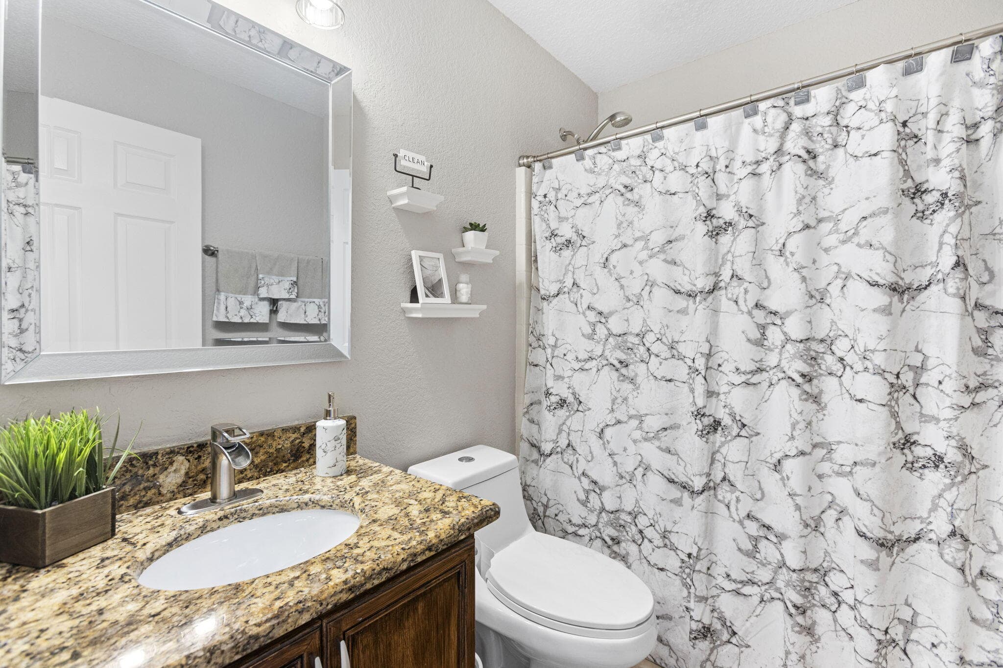 861 SE Cavern Avenue, Port St. Lucie, FL 34983 — photo 16 of 29