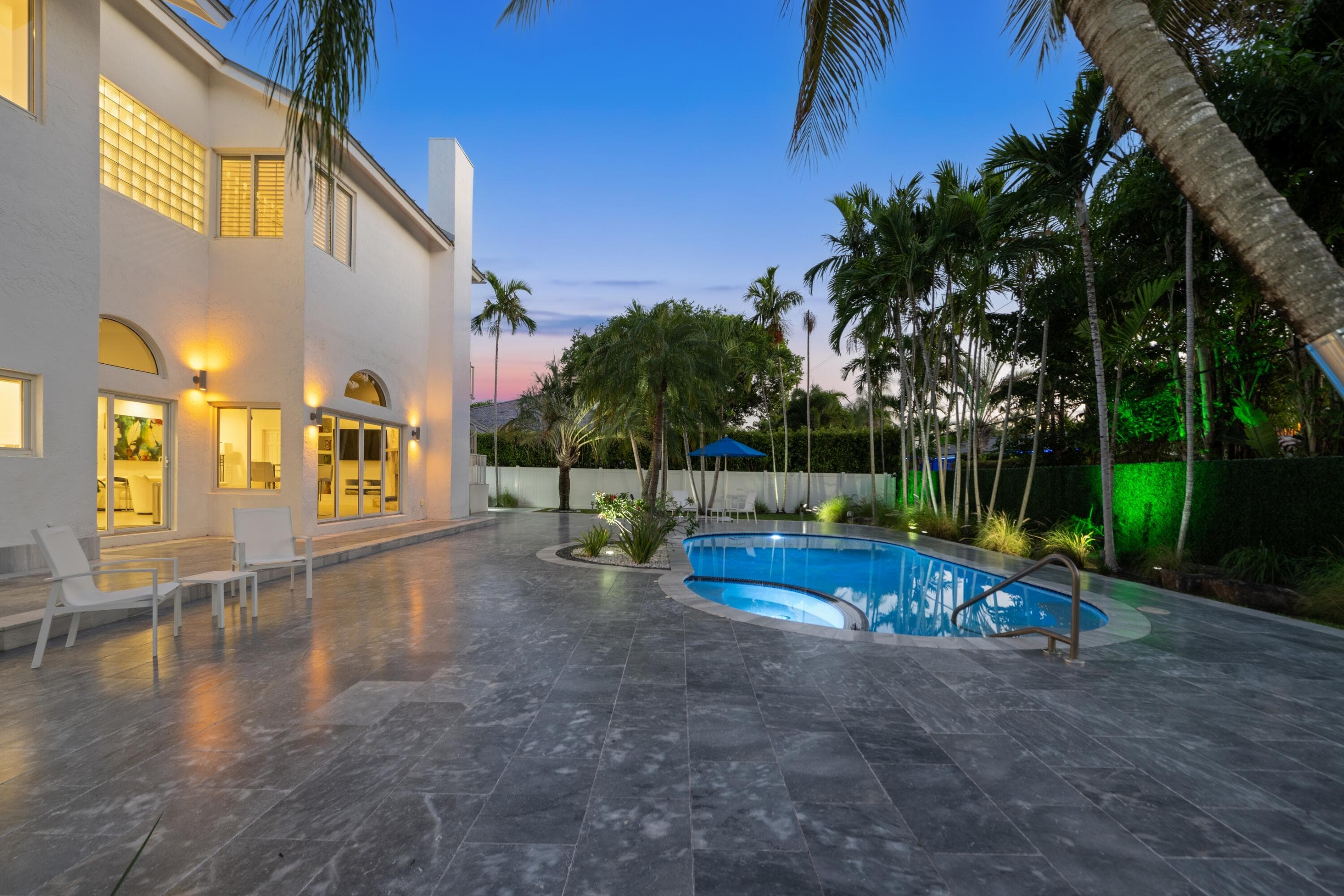 607 Intracoastal Drive, Fort Lauderdale, FL 33304 — photo 9 of 67