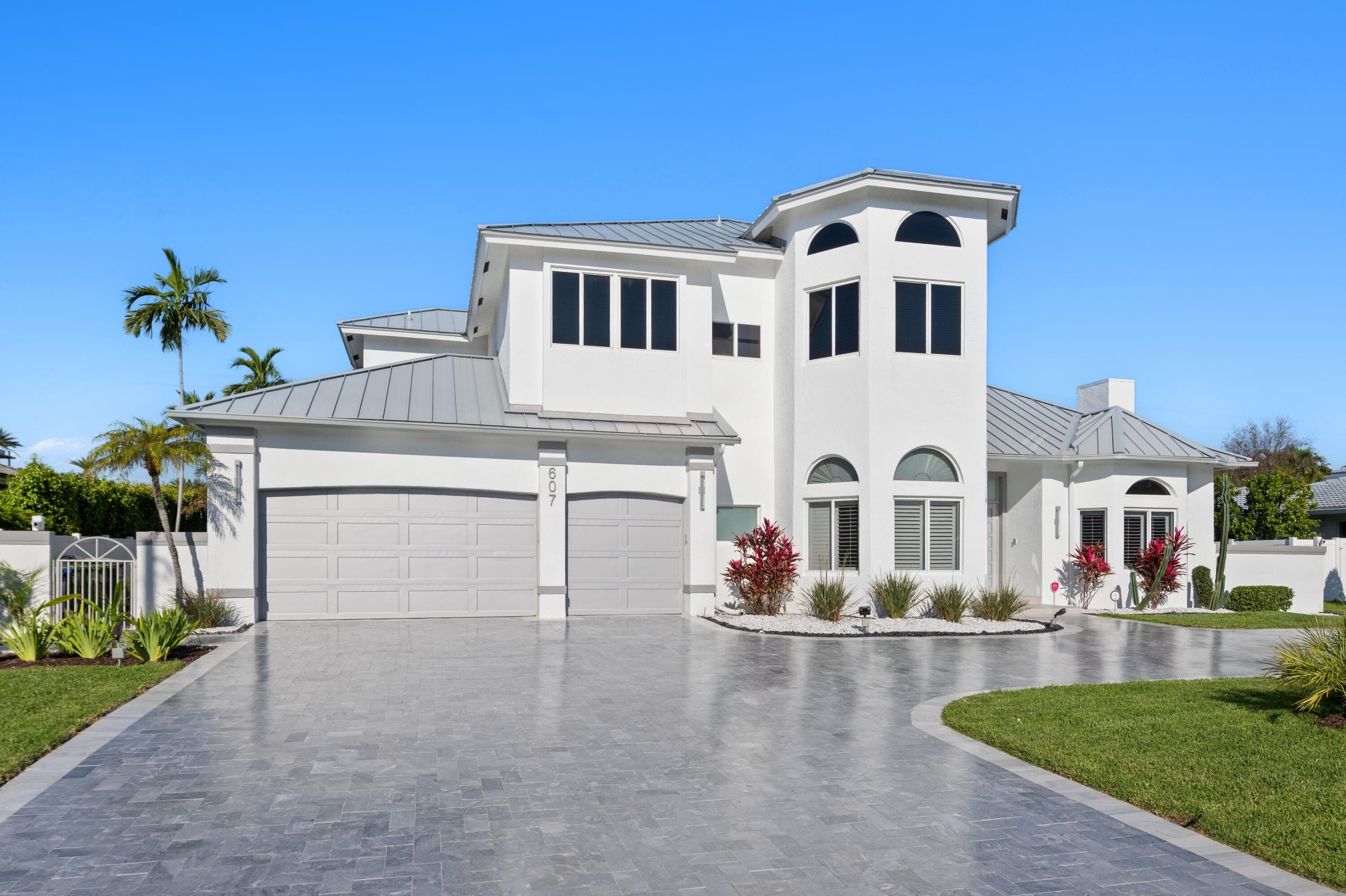 607 Intracoastal Drive, Fort Lauderdale, FL 33304 — photo 4 of 67