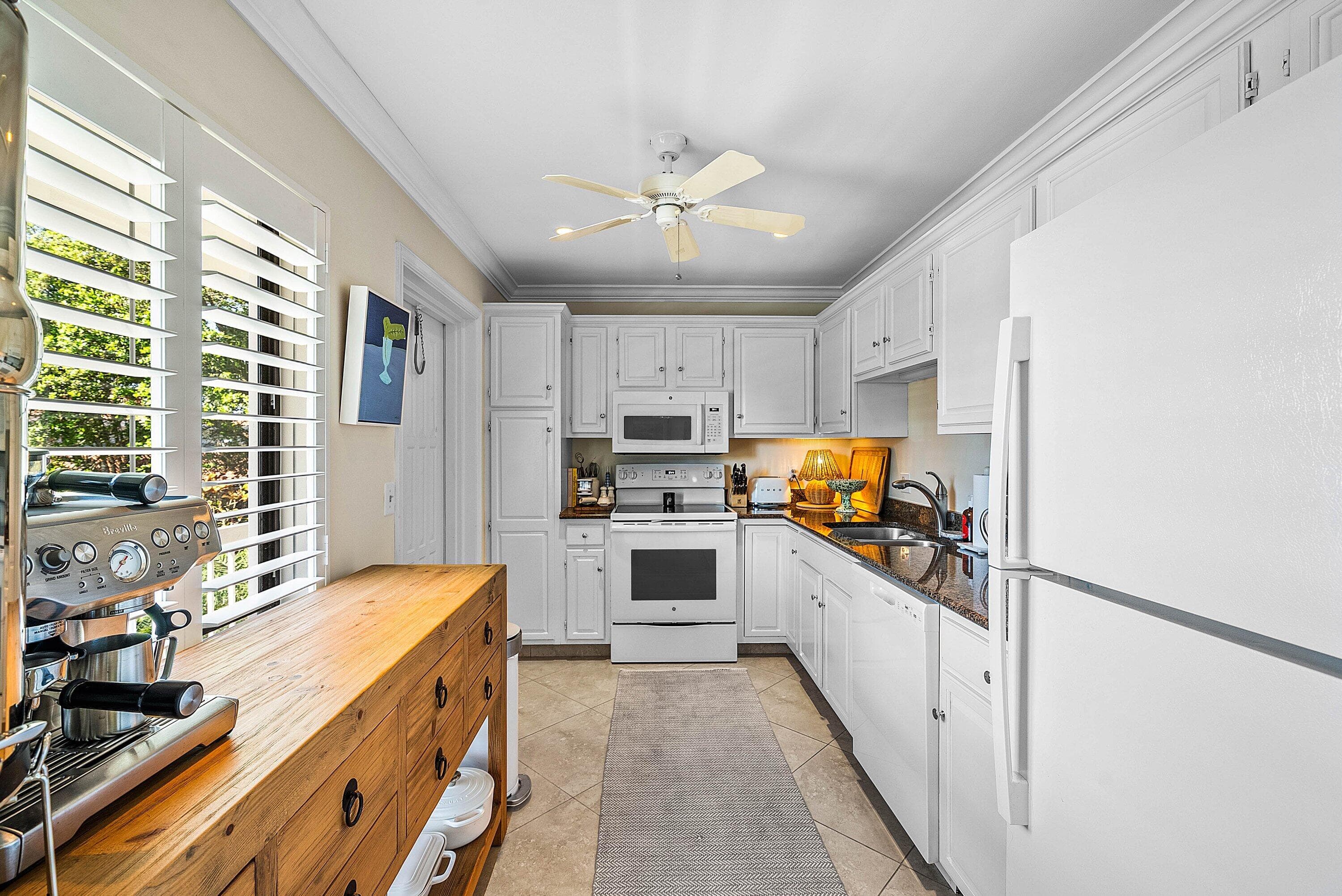 4595 Kittiwake Court Kittiwake, Boynton Beach, FL 33436 — photo 4 of 50