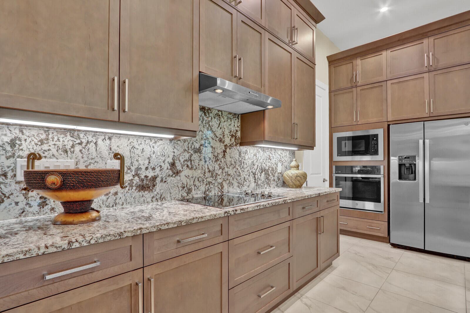 9204 SW Arco Way, Port St. Lucie, FL 34987 — photo 6 of 73
