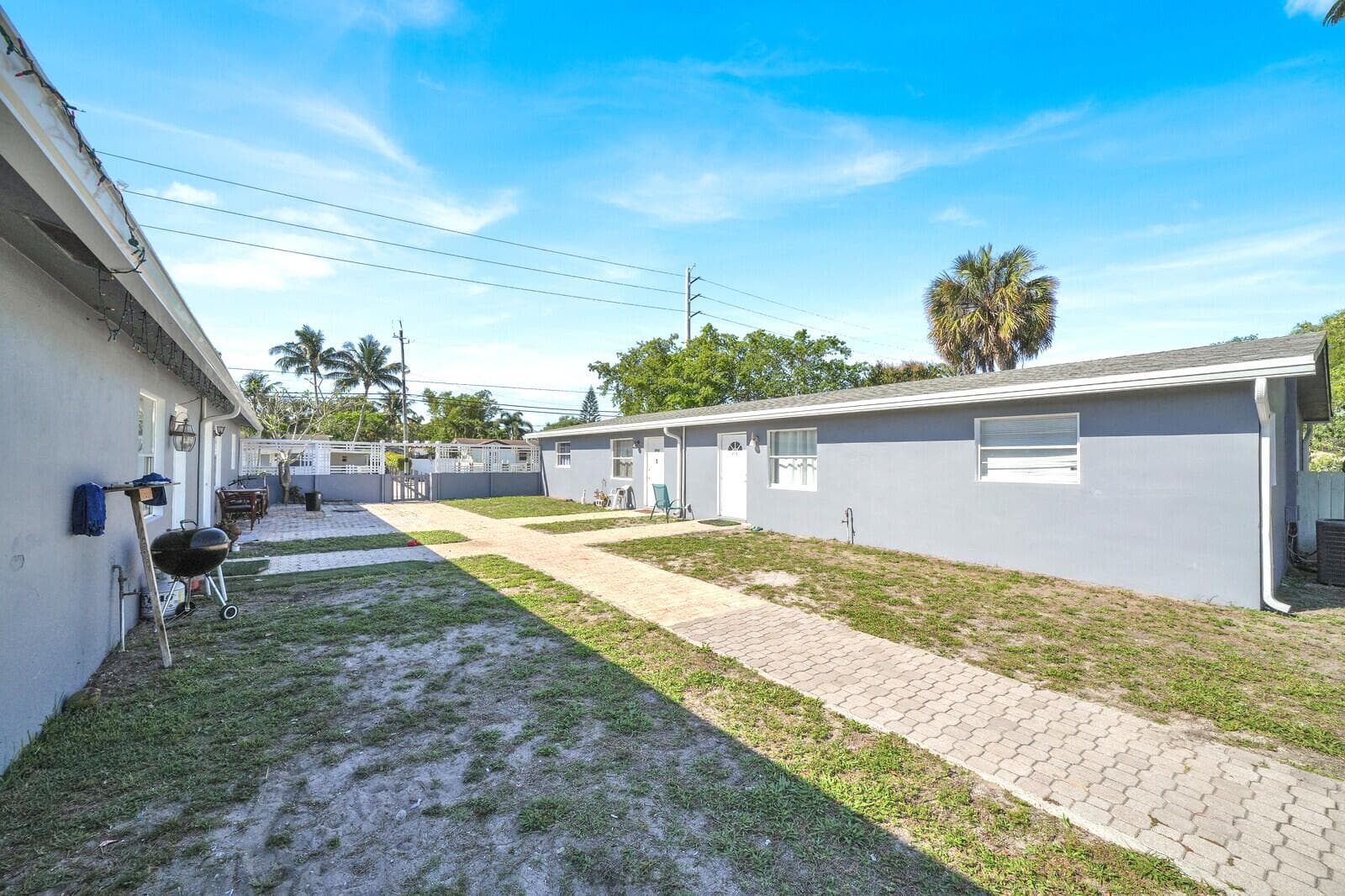 4733 Mulberry Street, Lake Worth Beach, FL 33461 — photo 12 of 50