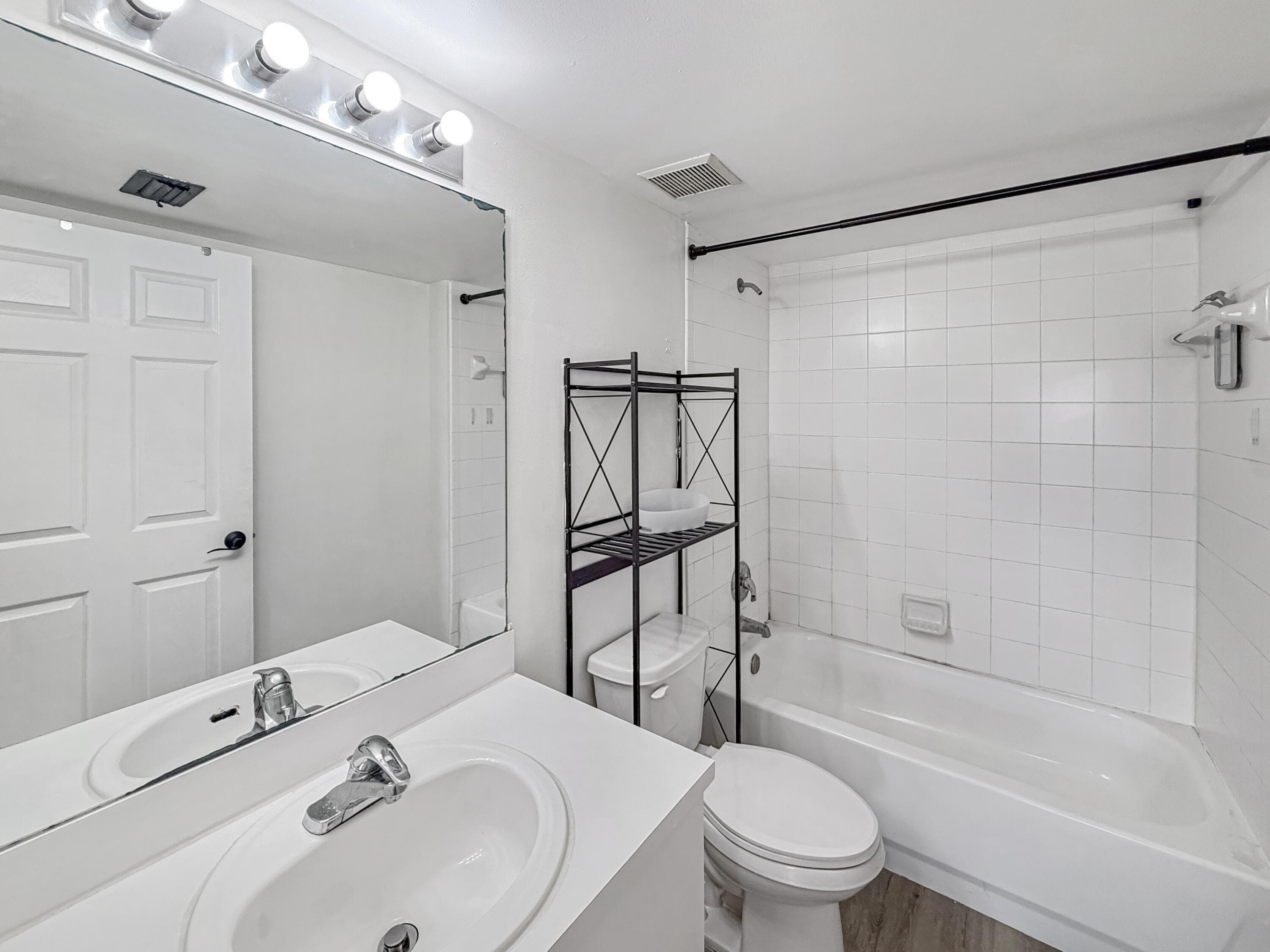 4155 N Haverhill Road 1420, West Palm Beach, FL 33417 — photo 11 of 19