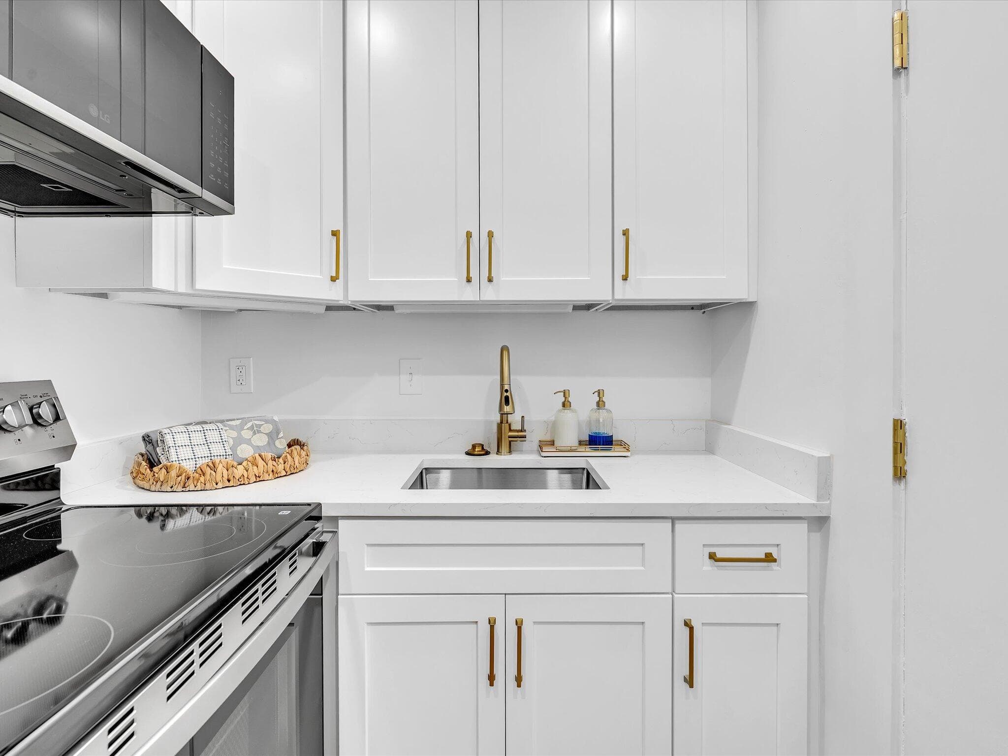 350 S Cypress Road #501, Pompano Beach, FL 33060 — photo 15 of 48