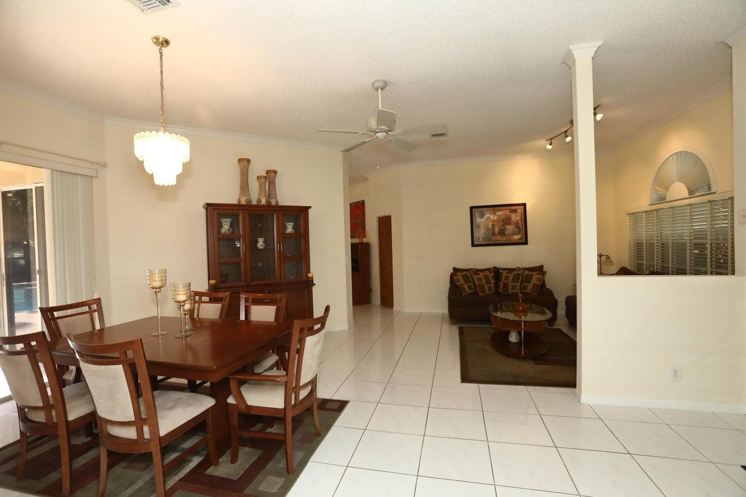 5330 SW 199 Avenue, Pembroke Pines, FL 33332 — photo 13 of 85