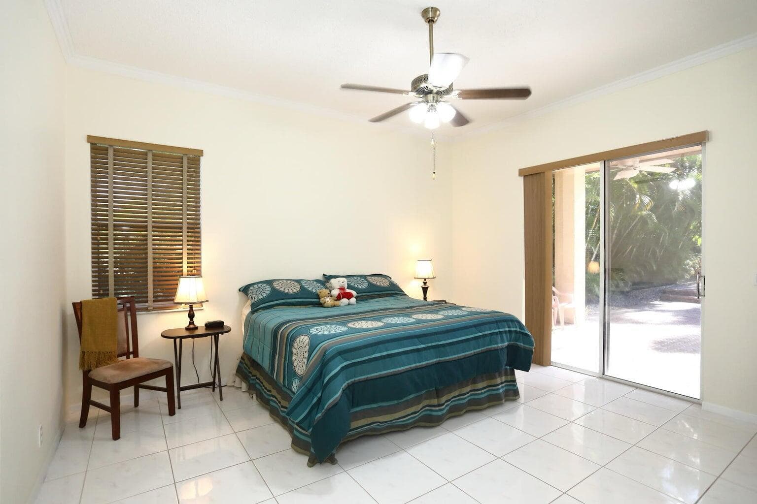 5330 SW 199 Avenue, Pembroke Pines, FL 33332 — photo 15 of 85