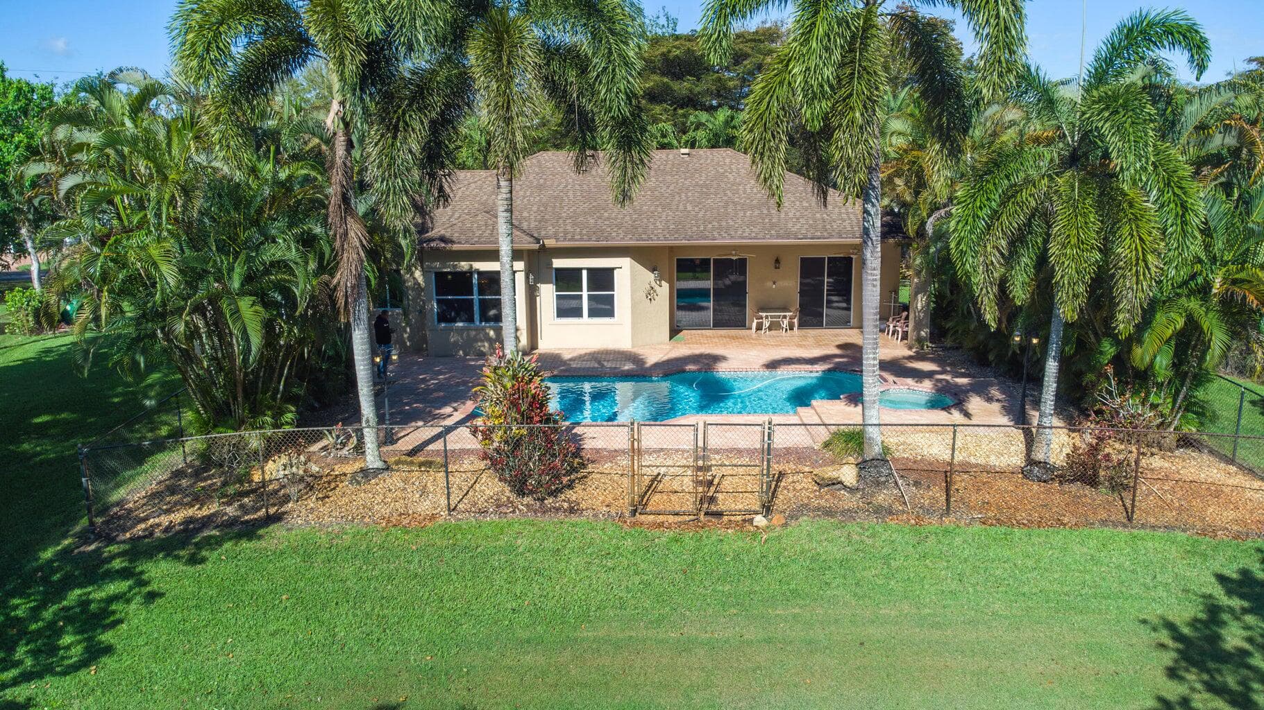 5330 SW 199 Avenue, Pembroke Pines, FL 33332 — photo 52 of 85